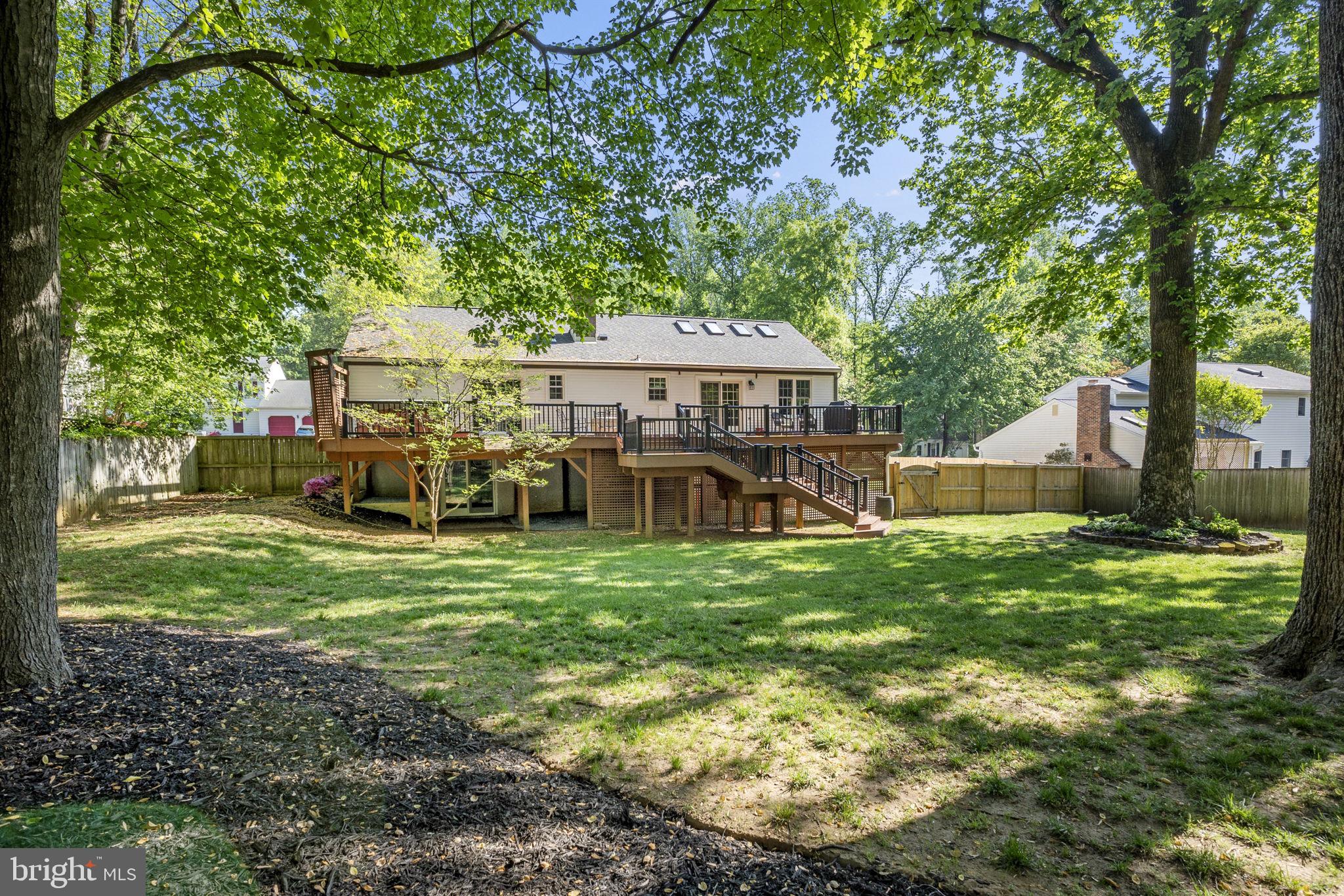 HOLLYBERRY WOODS - Residential