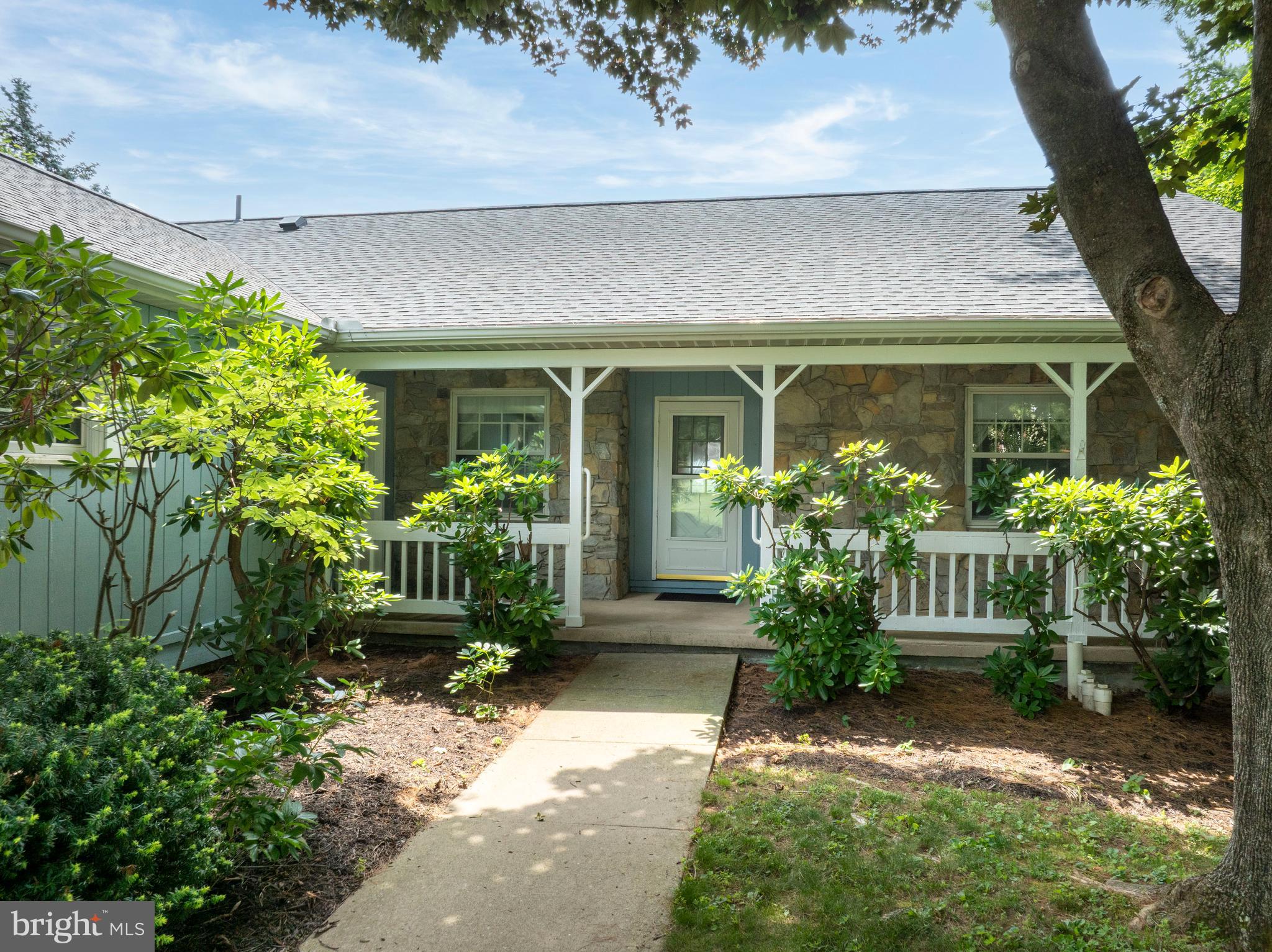645 BERKSHIRE DRIVE