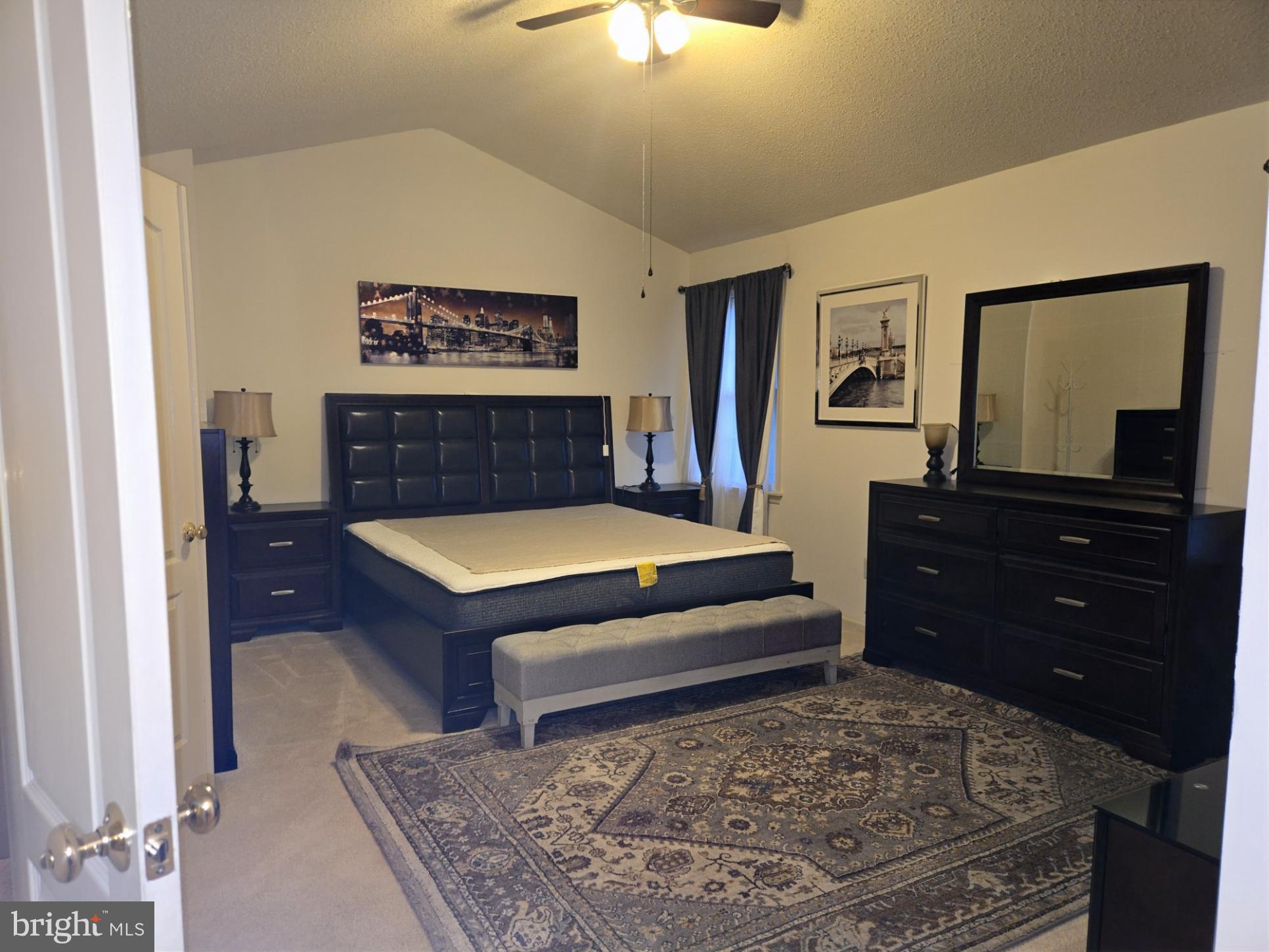 COLLEGEVILLE GREEN - Residential