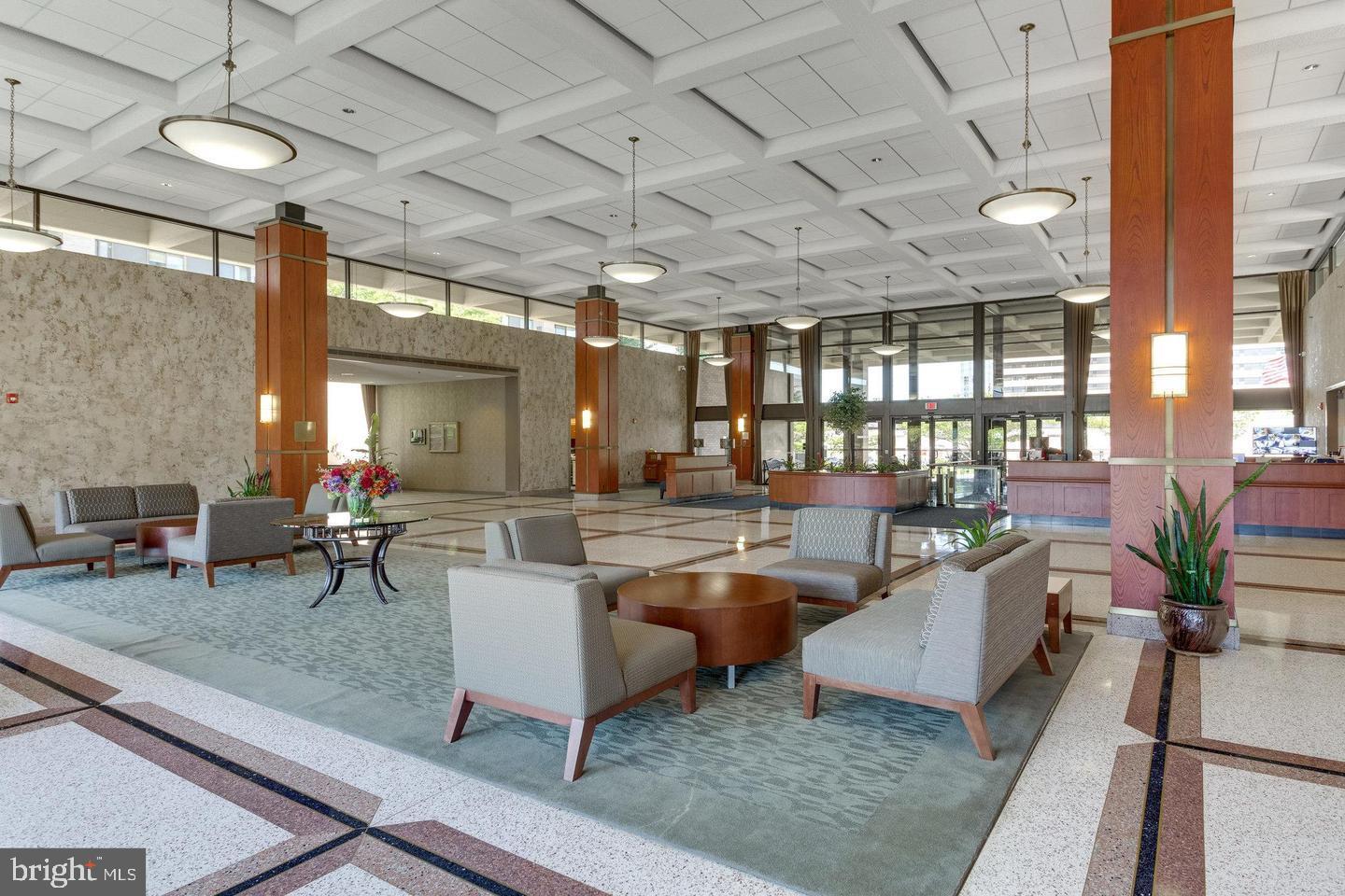 SKYLINE SQUARE CONDO - Residential