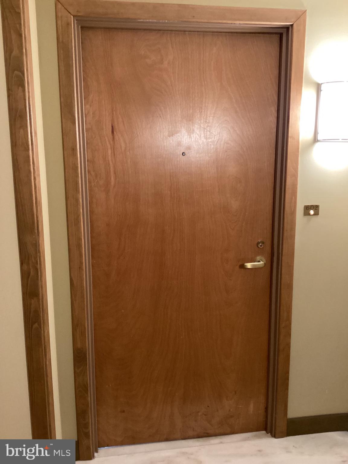 SKYLINE SQUARE CONDO - Residential