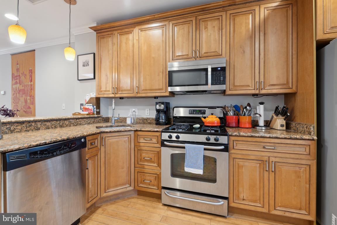 PATTERSON PARK - Residential