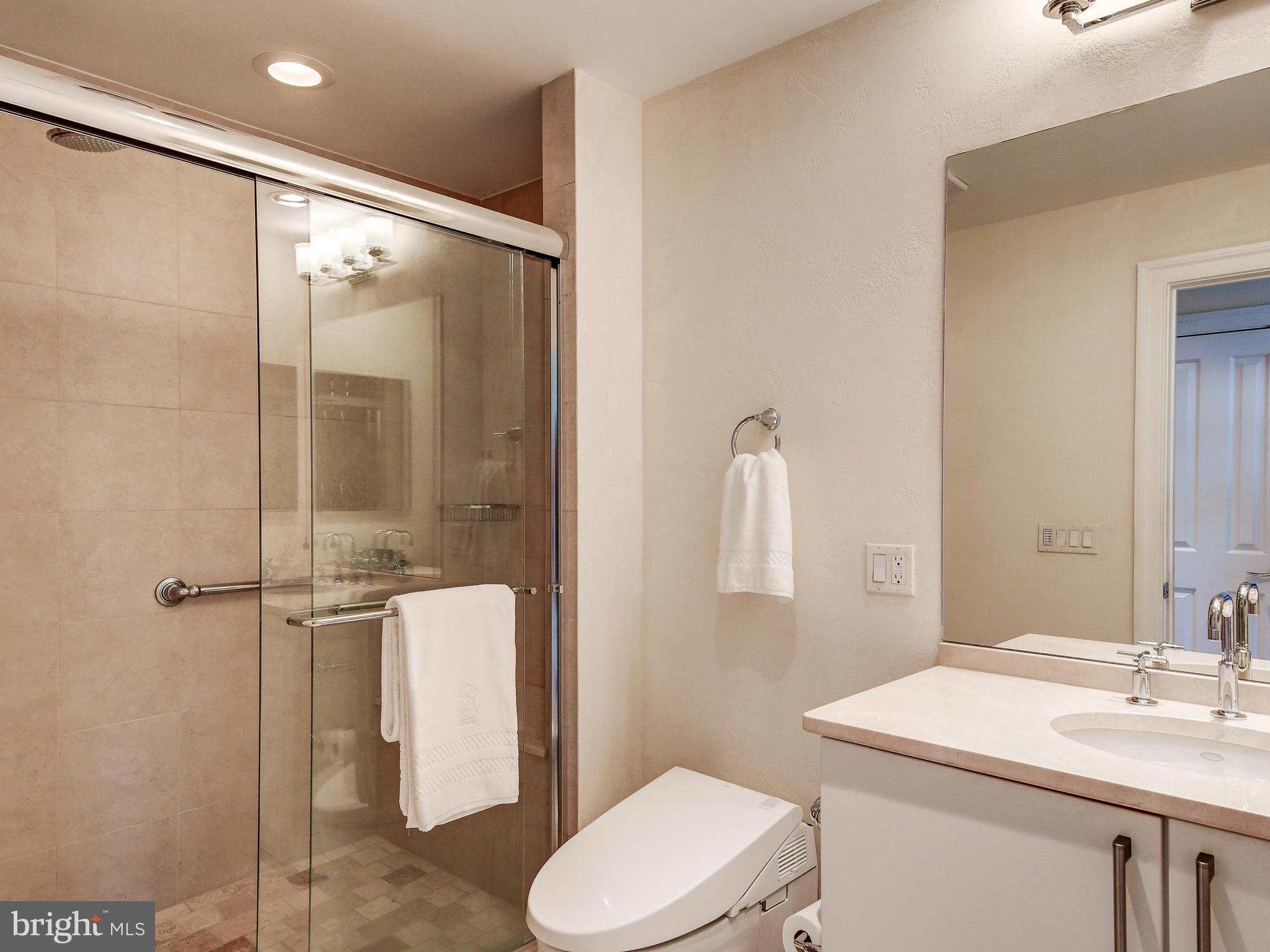 INNER HARBOR - Residential