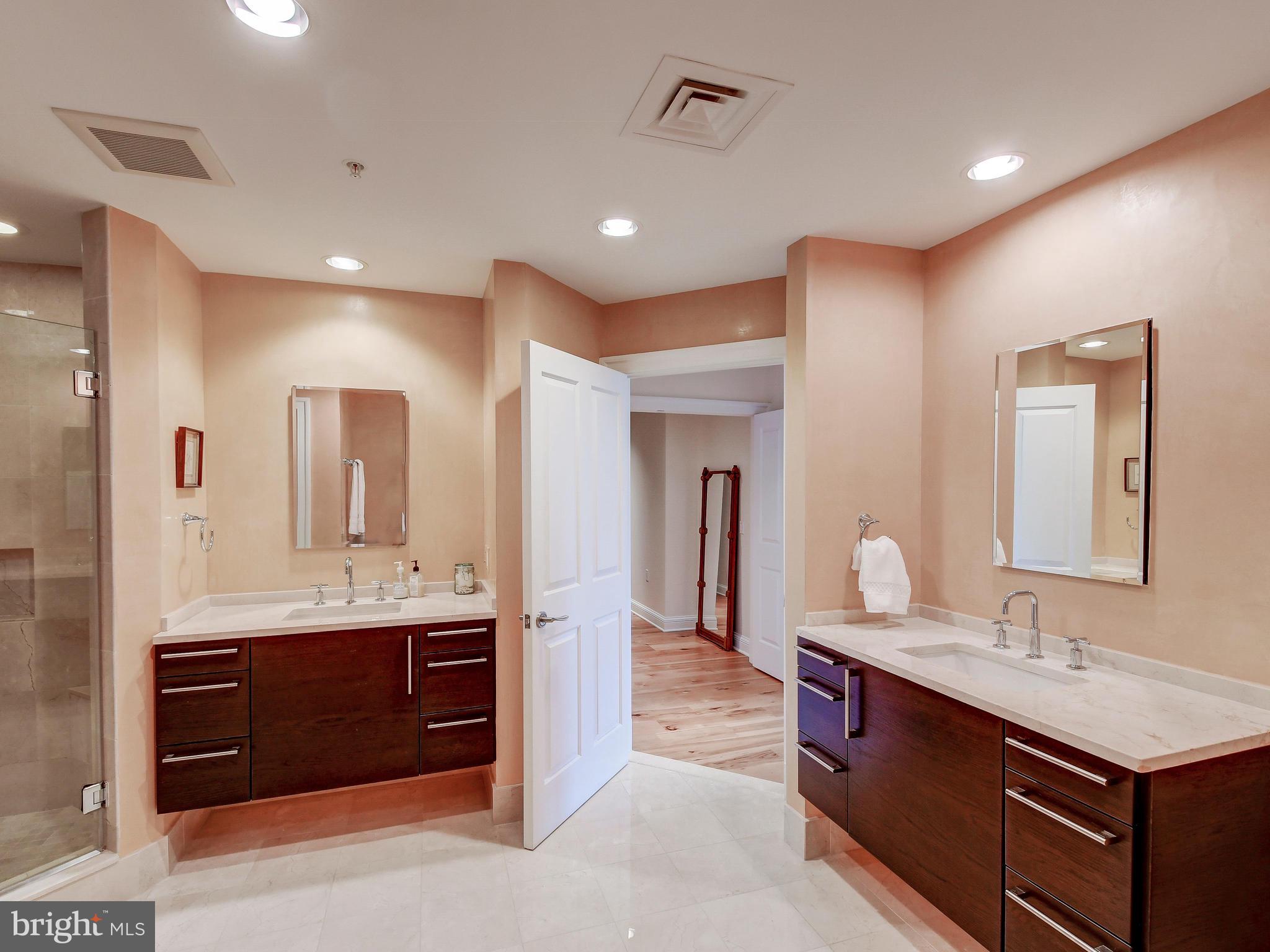 INNER HARBOR - Residential