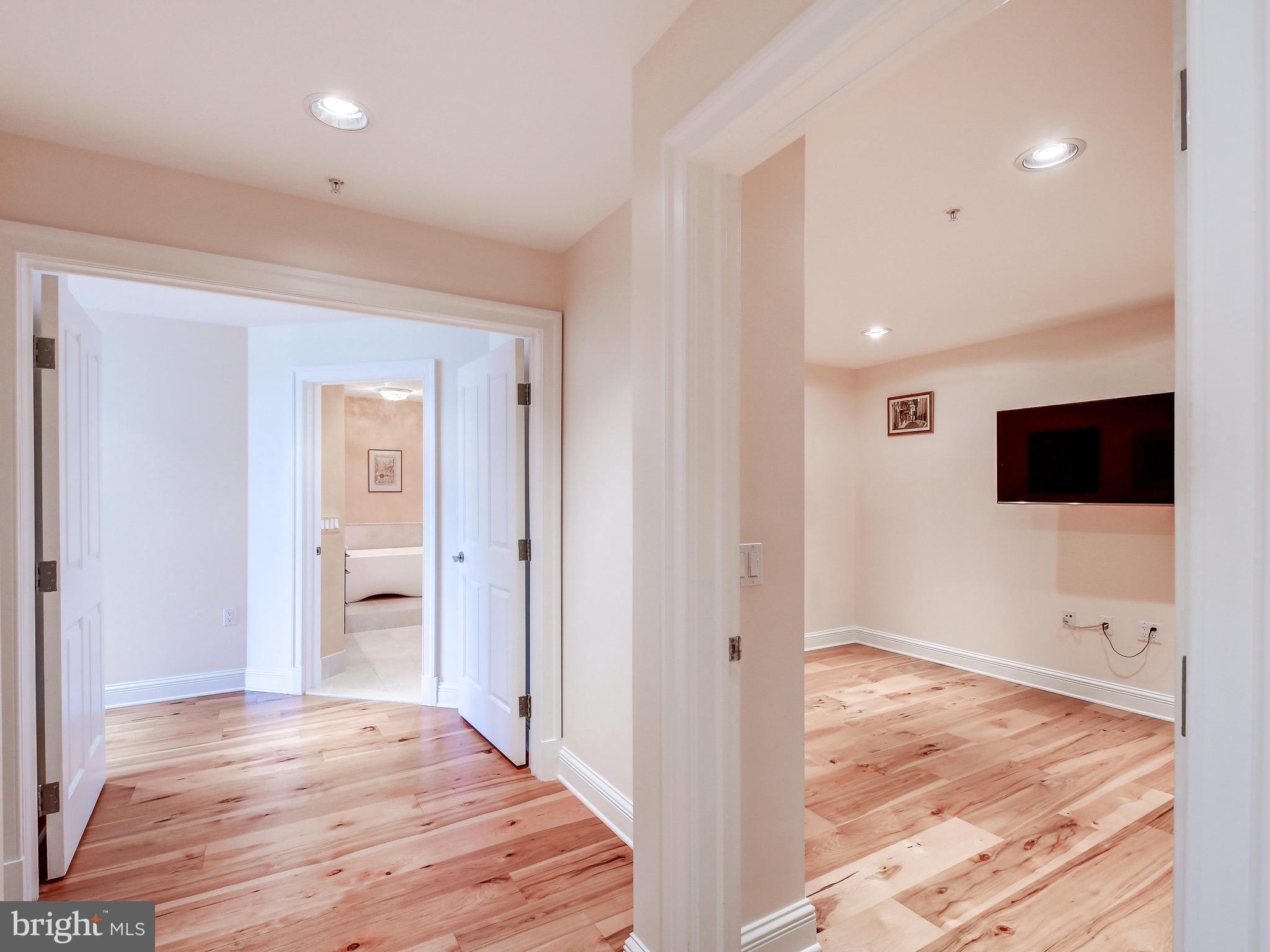 INNER HARBOR - Residential