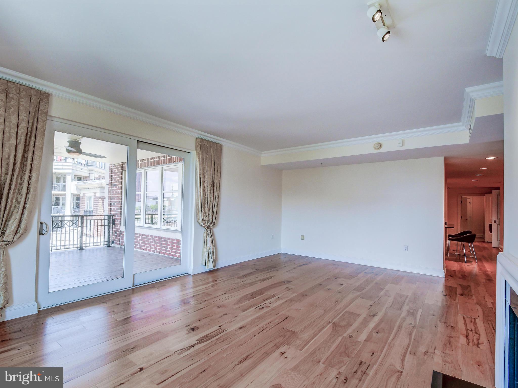 INNER HARBOR - Residential