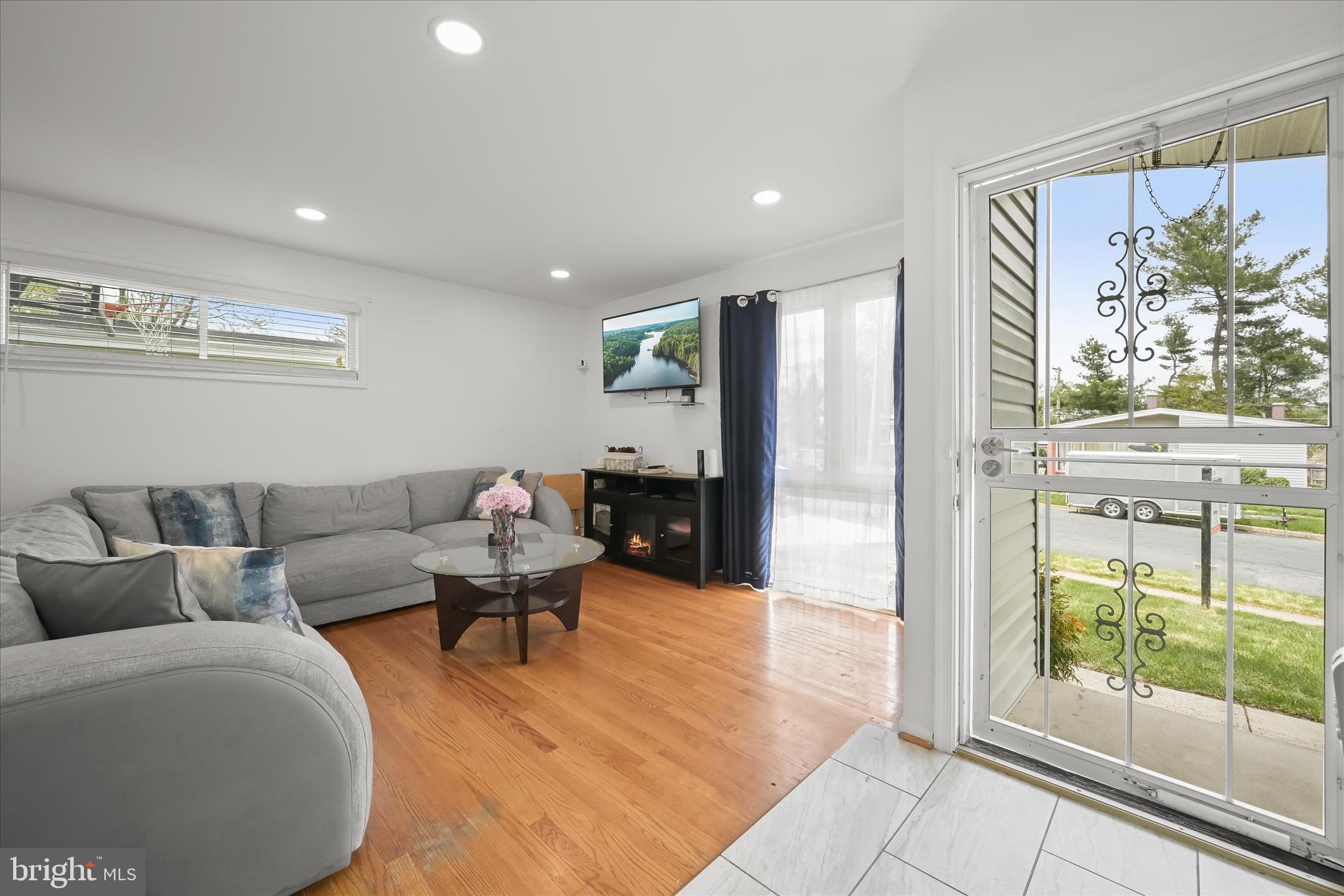 WOODLANDS - Residential