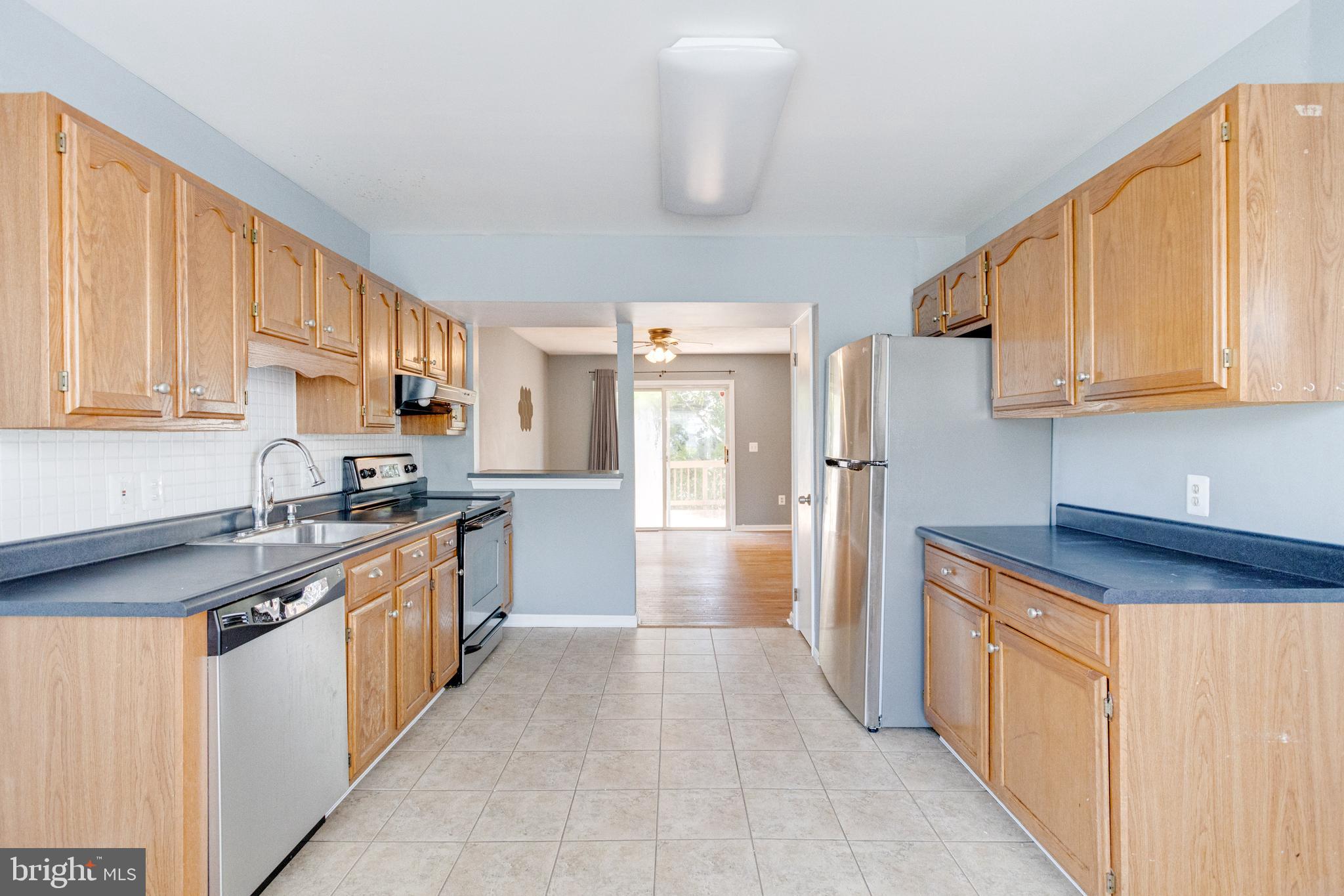 QUEENS PARK - Residential