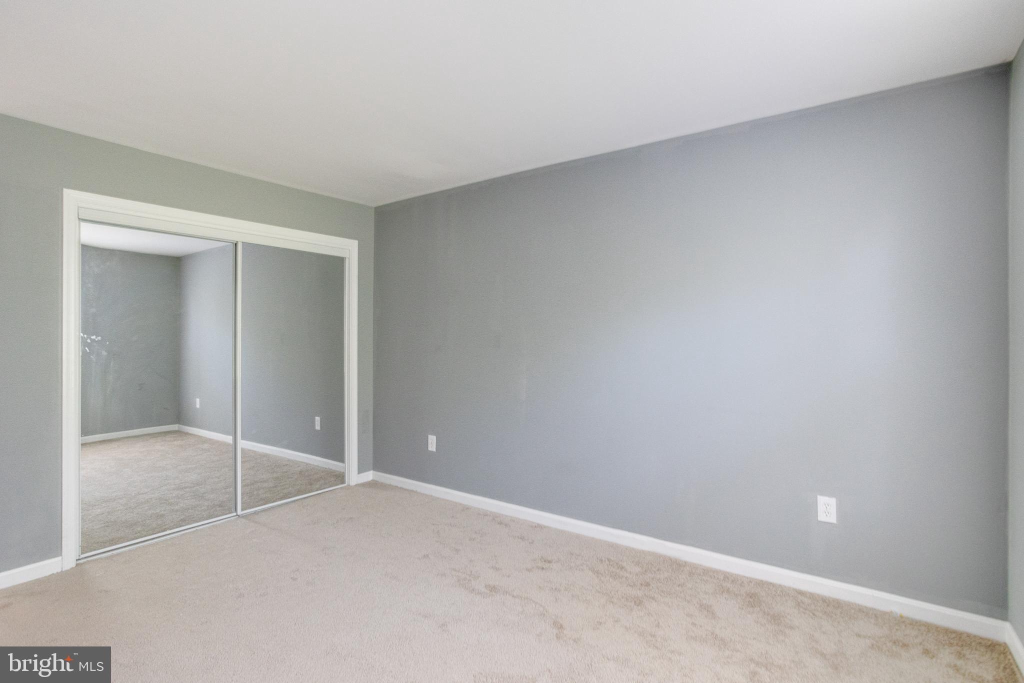 QUEENS PARK - Residential