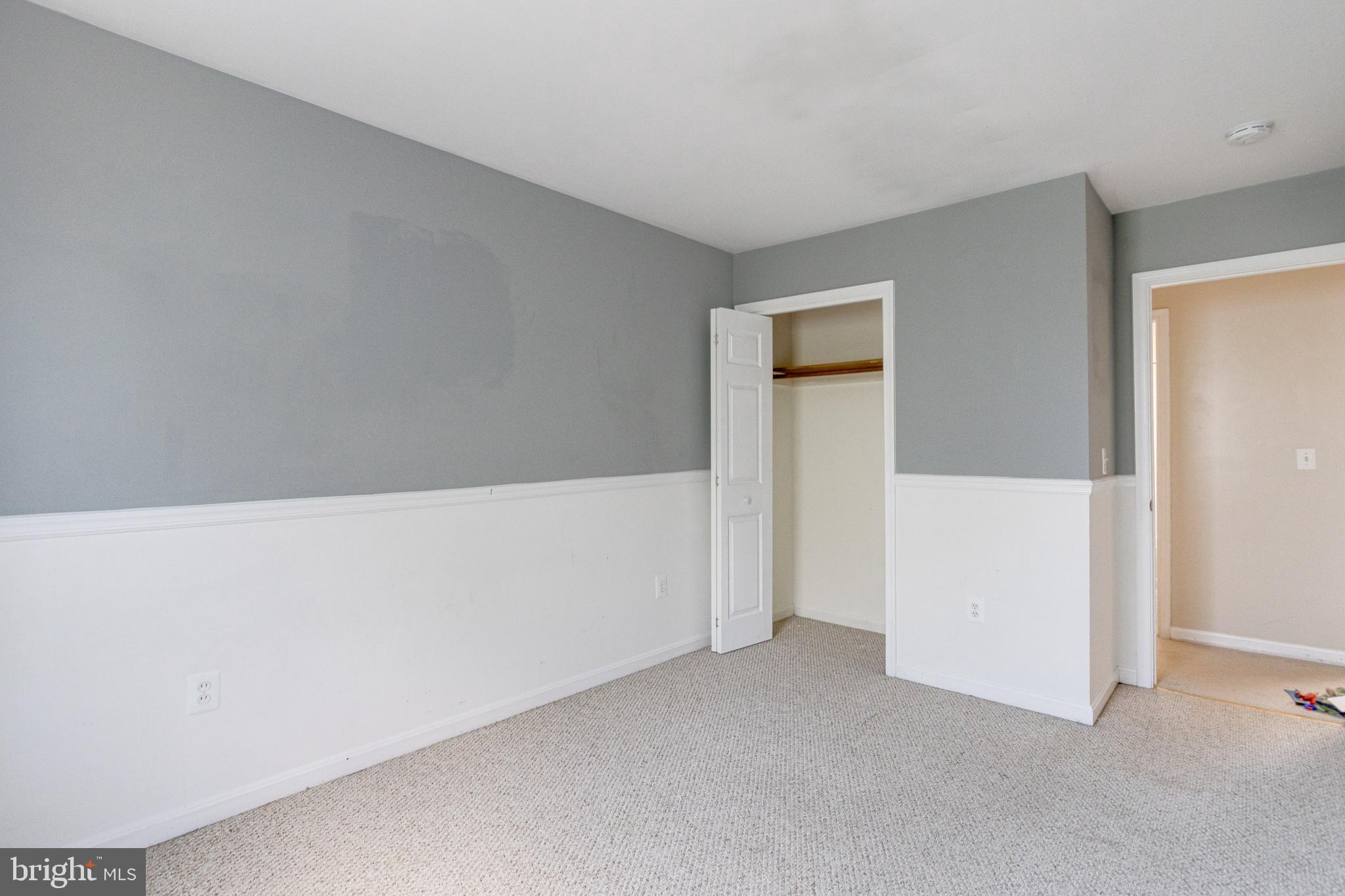 QUEENS PARK - Residential