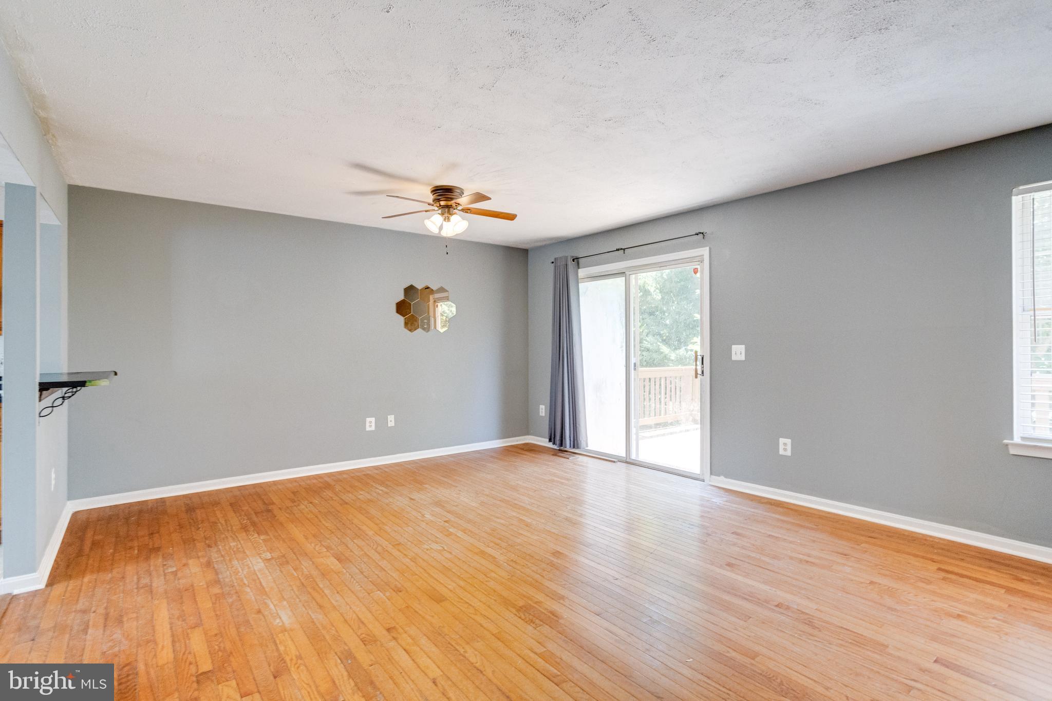 QUEENS PARK - Residential