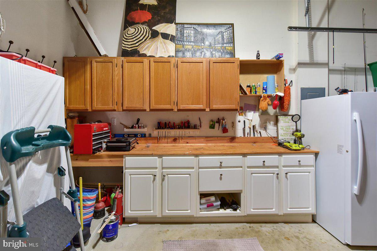 OCEAN PINES - THE PARKE - Residential