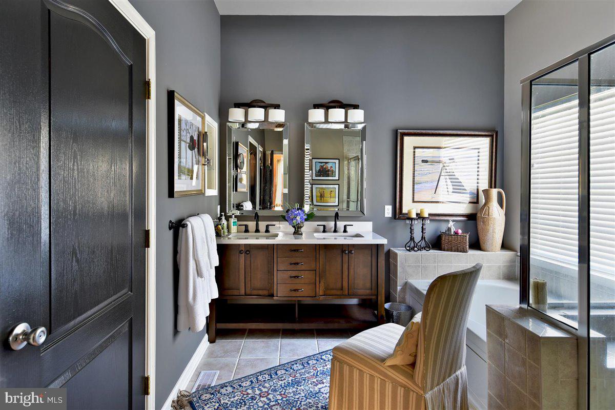 OCEAN PINES - THE PARKE - Residential