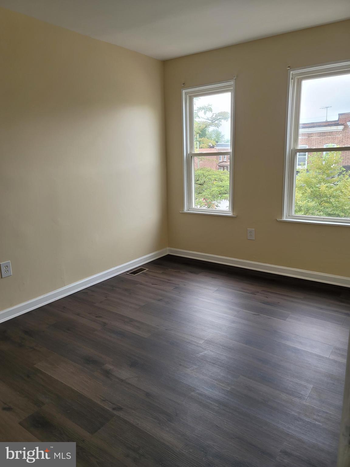 COLD SPRING NEWTOWN - Residential Lease