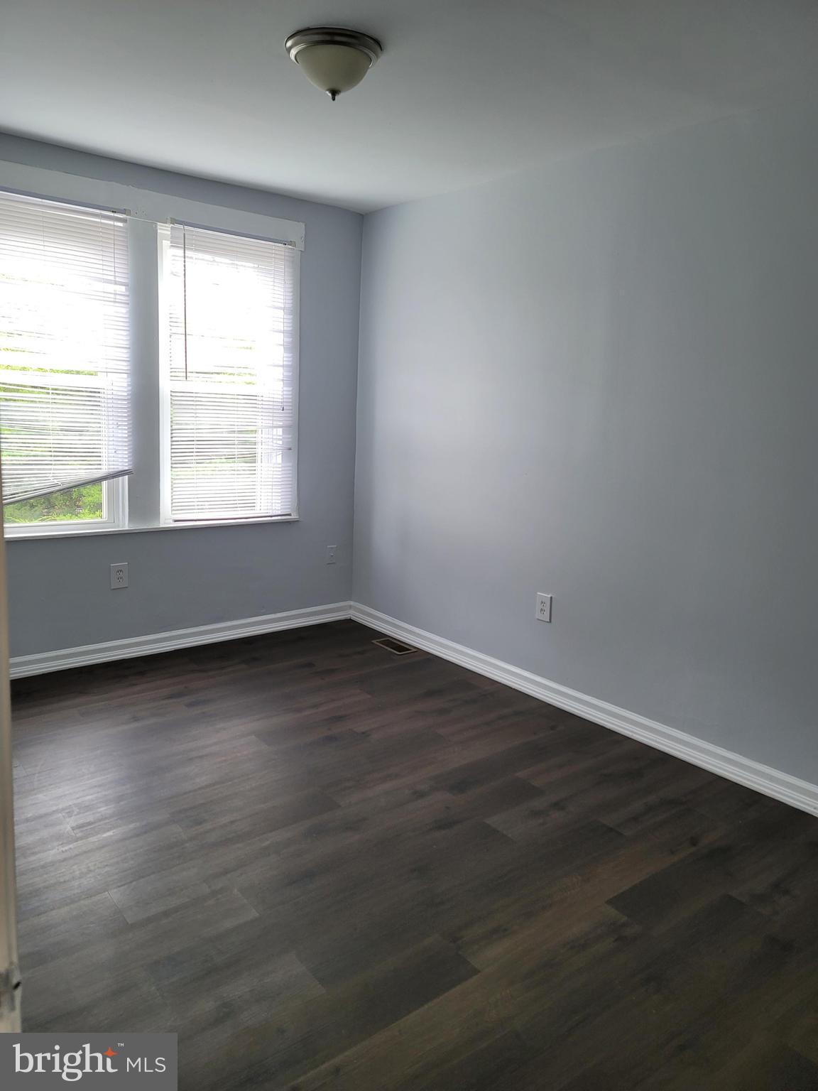 COLD SPRING NEWTOWN - Residential Lease