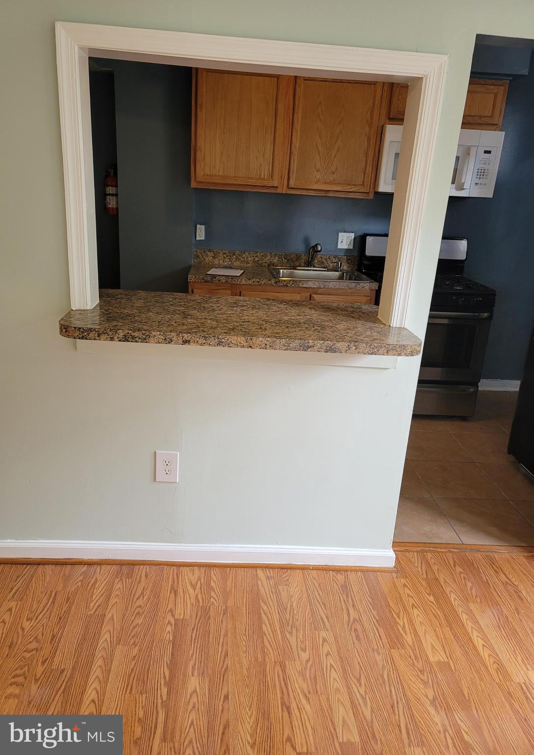 COLD SPRING NEWTOWN - Residential Lease