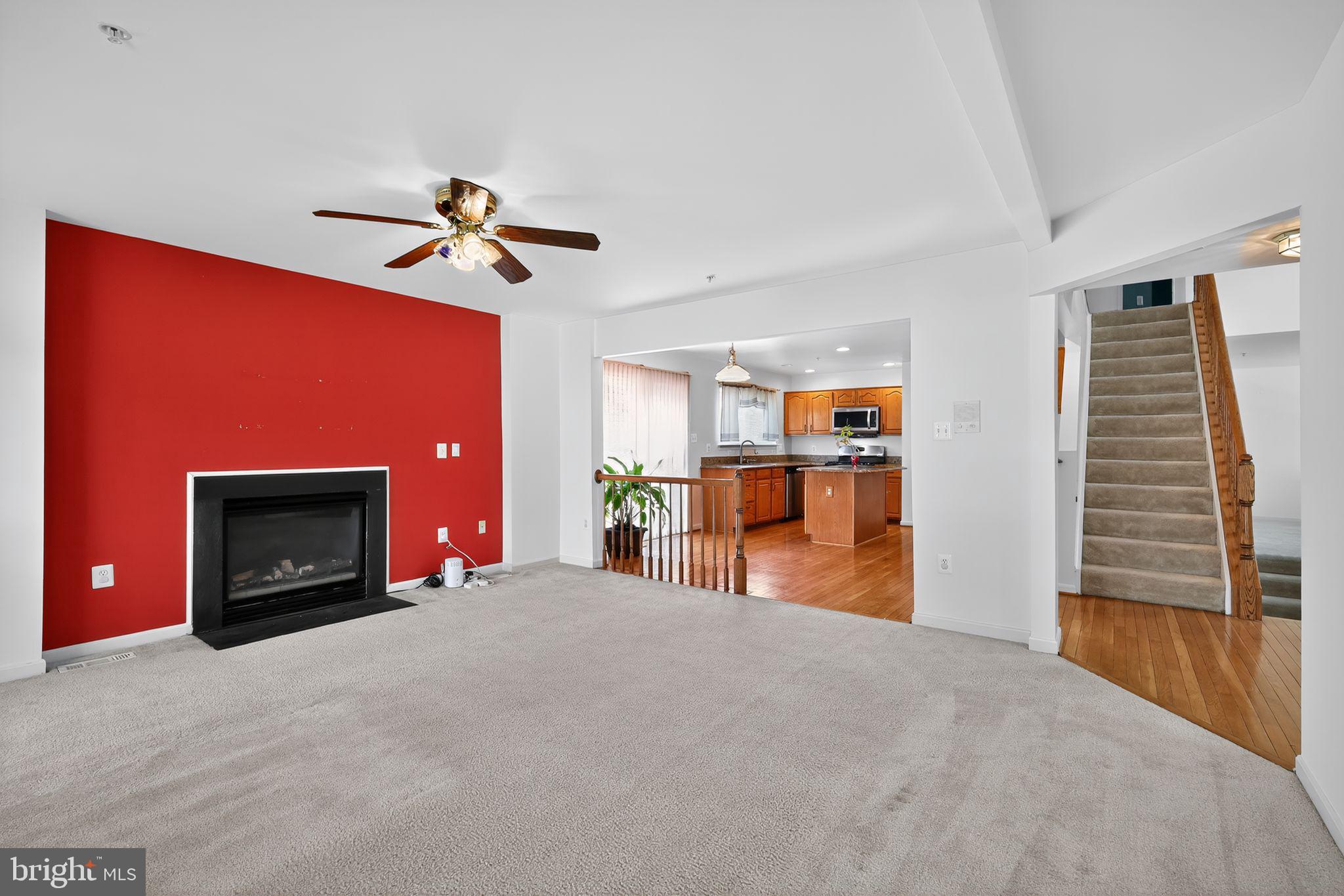 ARAGONA VILLAGE - Residential