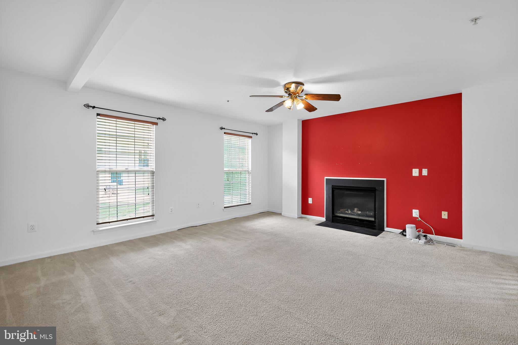 ARAGONA VILLAGE - Residential