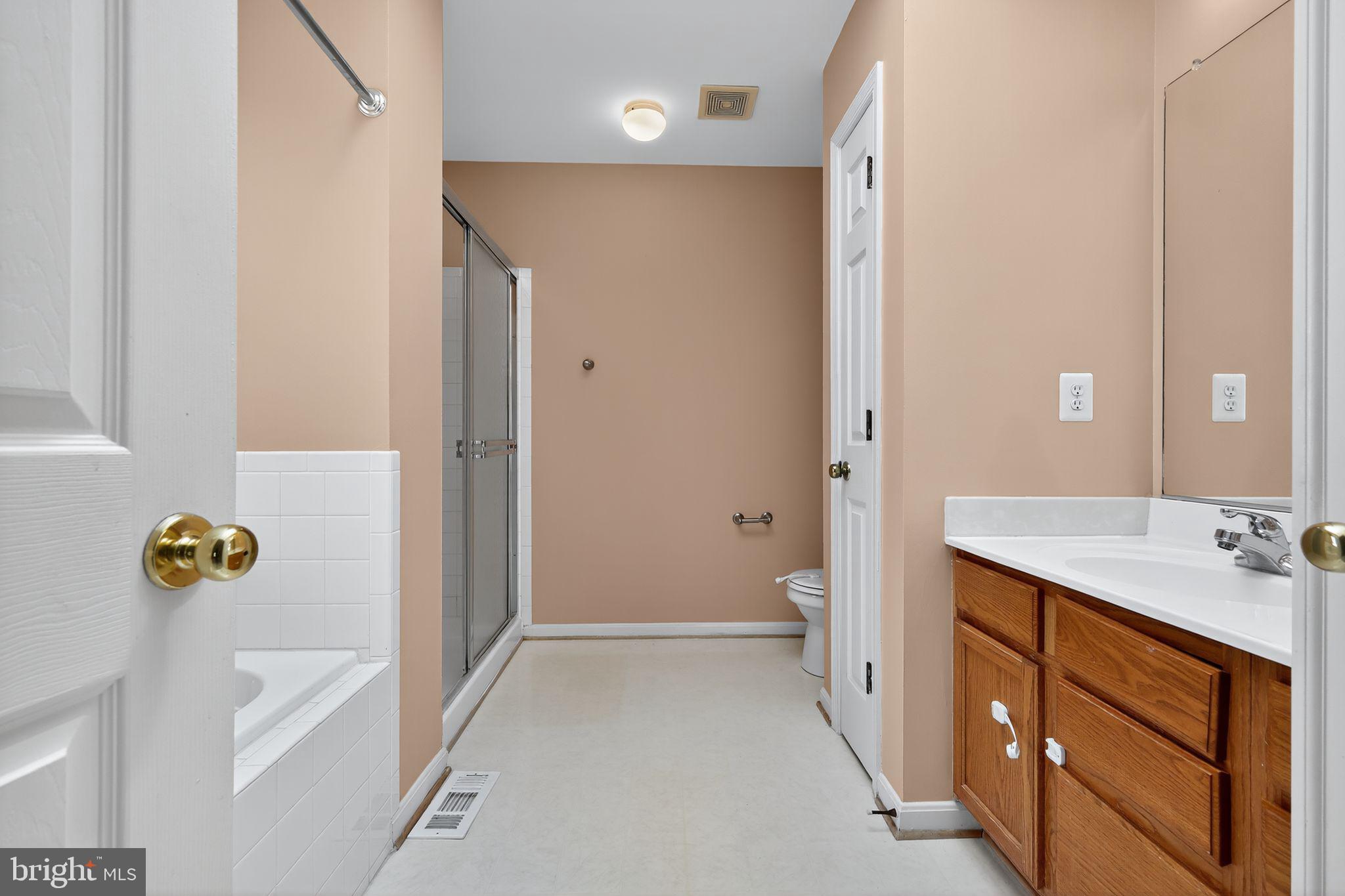 ARAGONA VILLAGE - Residential