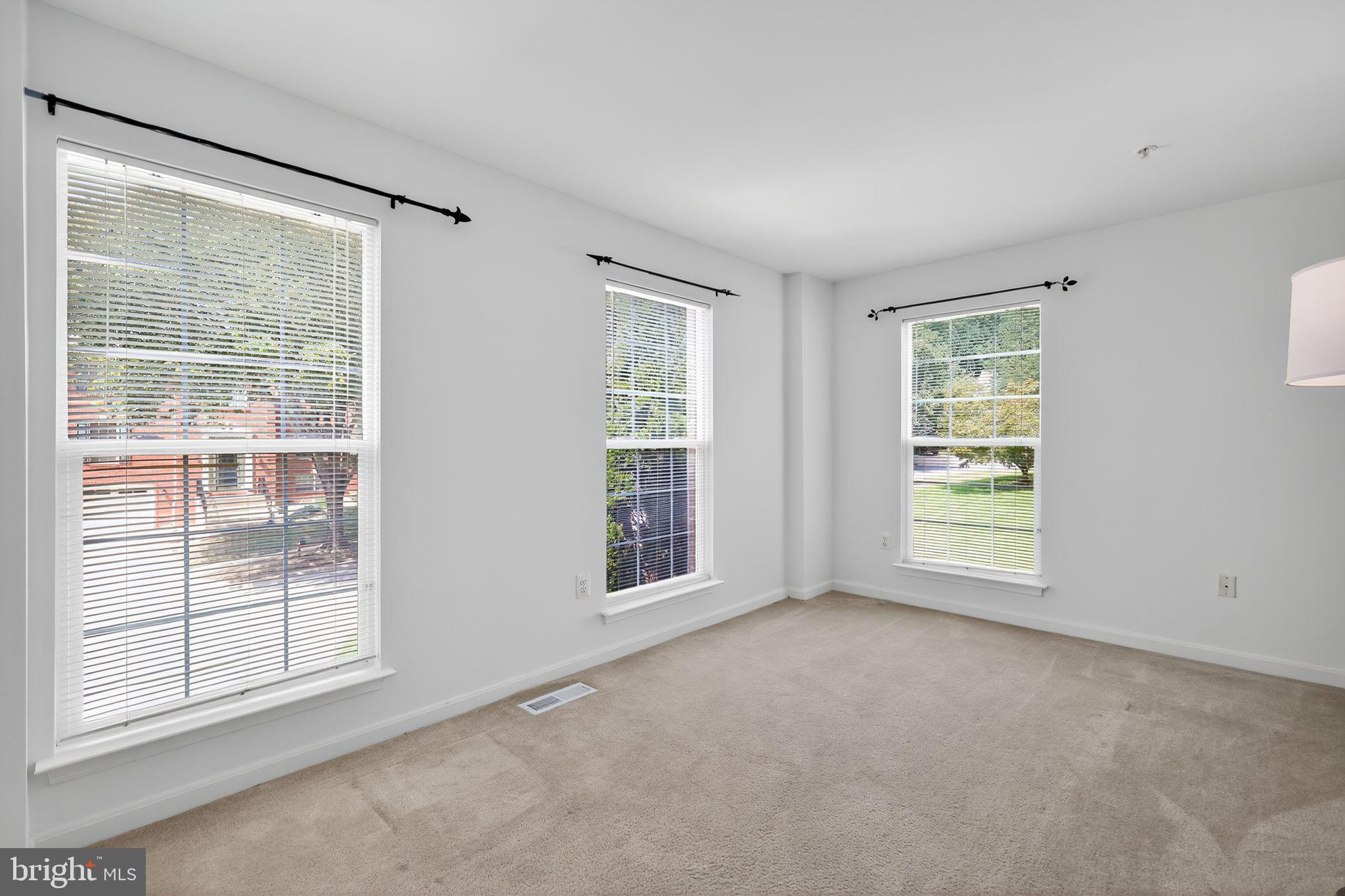 1603 SARATOGA COURT