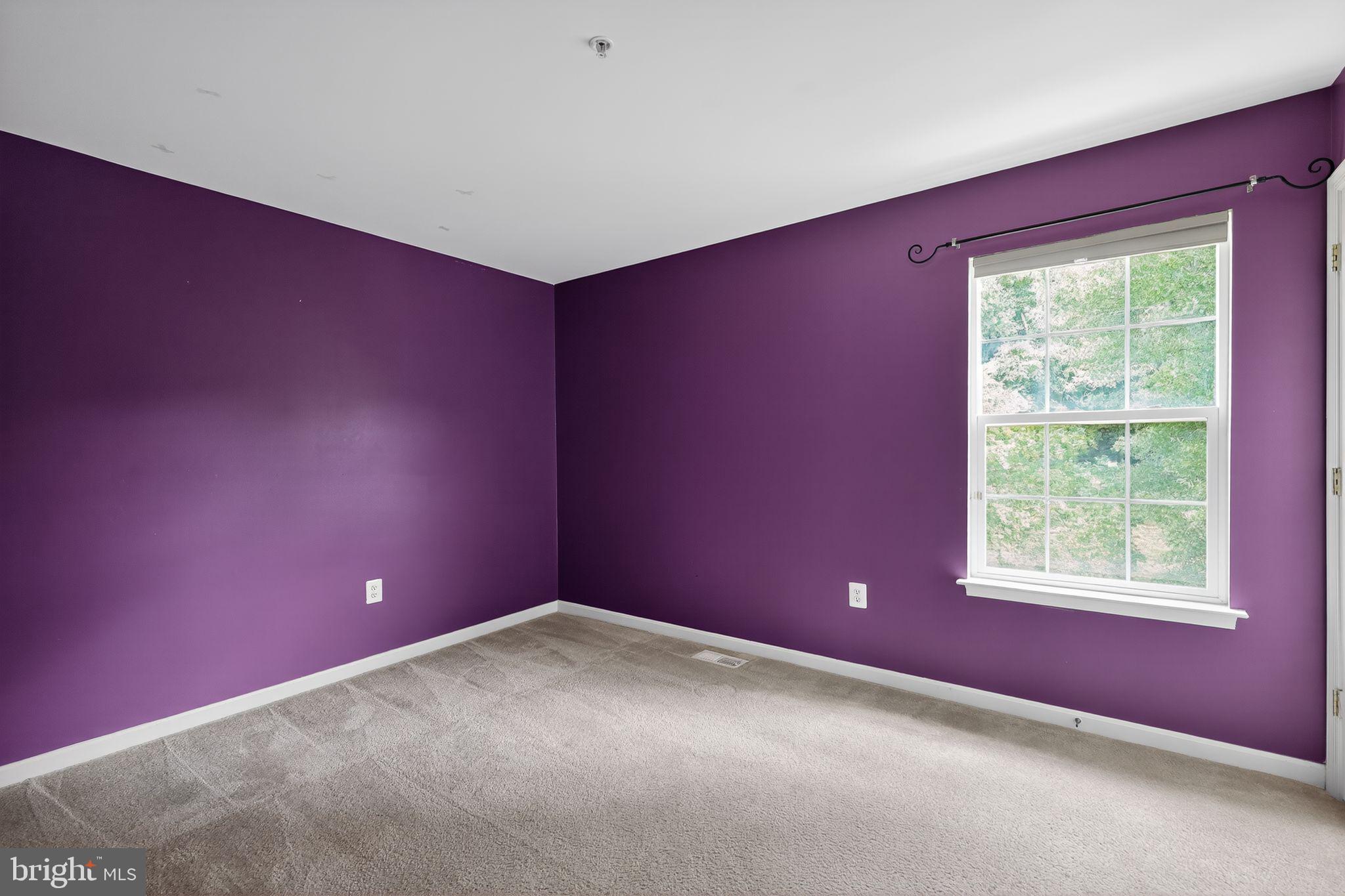 ARAGONA VILLAGE - Residential