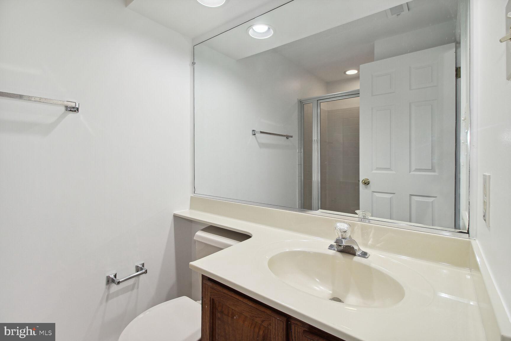 MONTPELIER HILLS - Residential