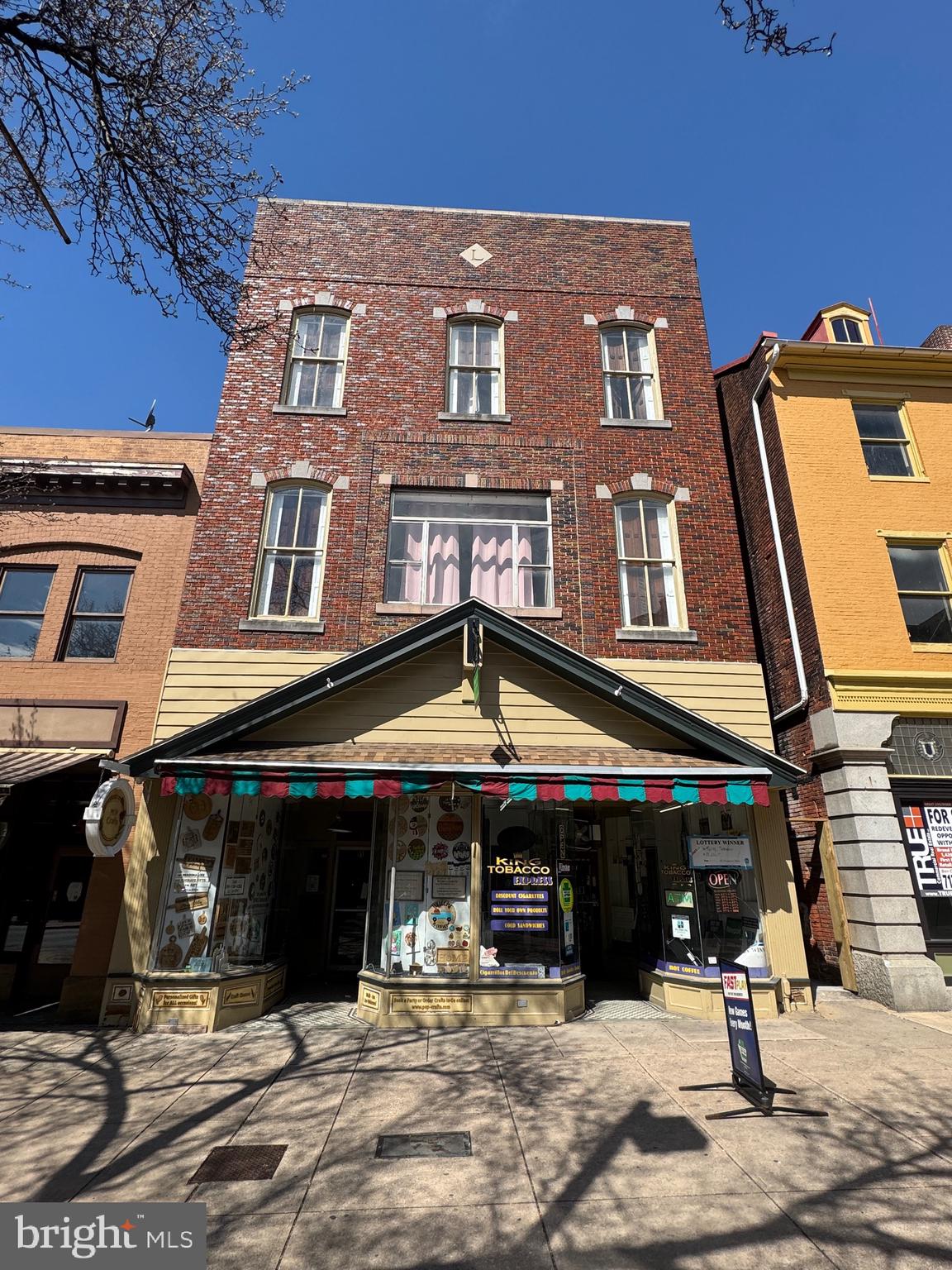 49 W MARKET STREET 51