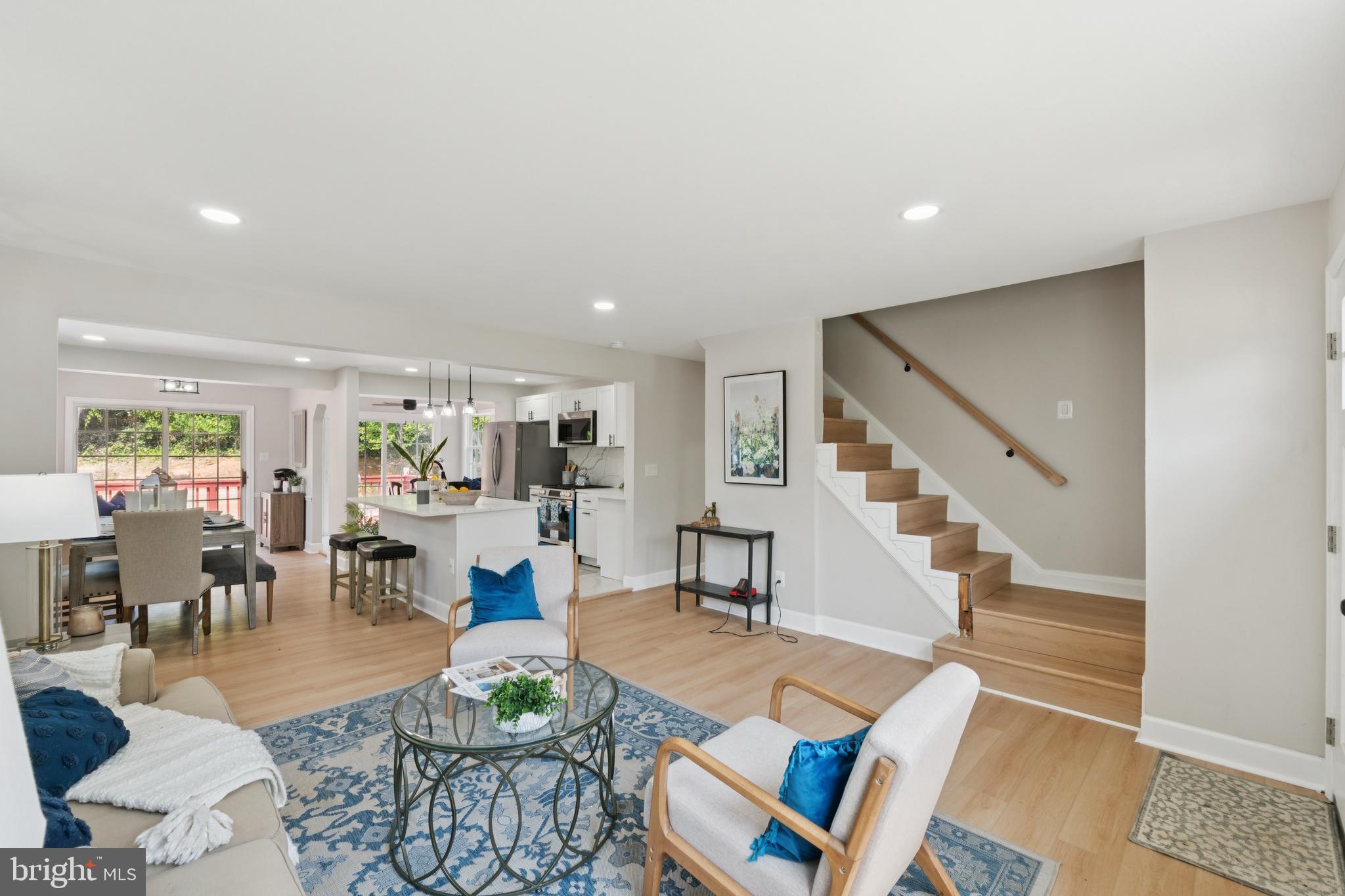 WHEATON WOODS - Residential