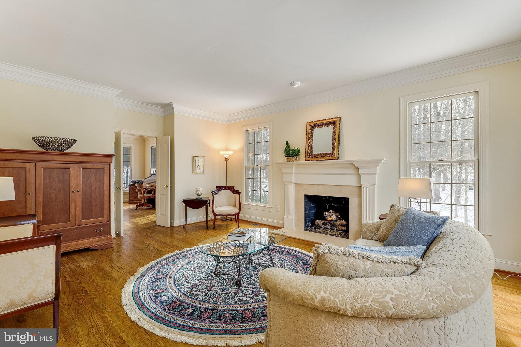 RIVERBEND KNOLLS - Residential