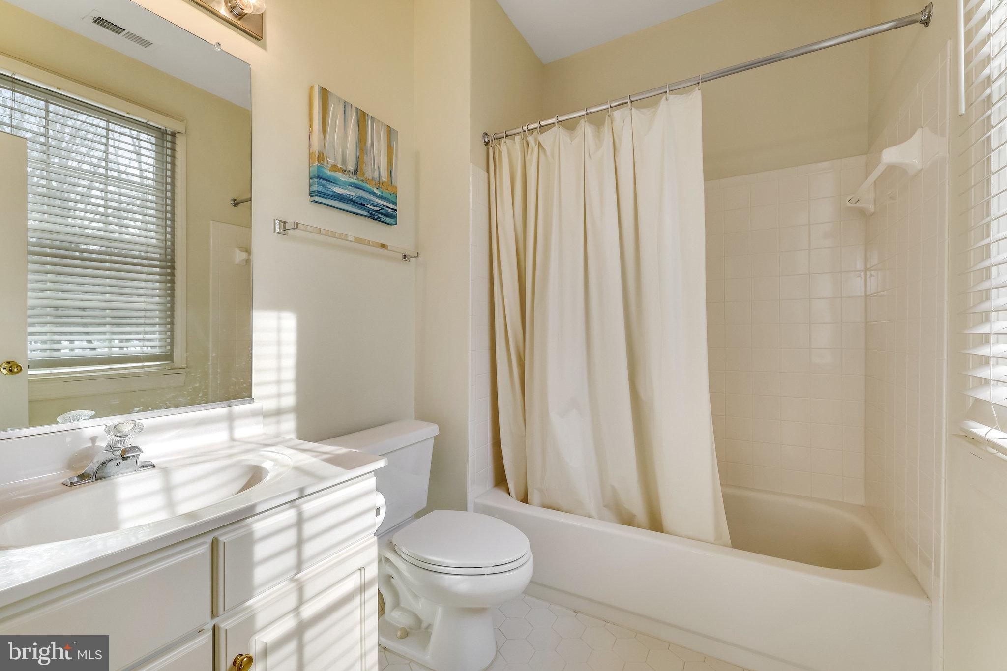 RIVERBEND KNOLLS - Residential