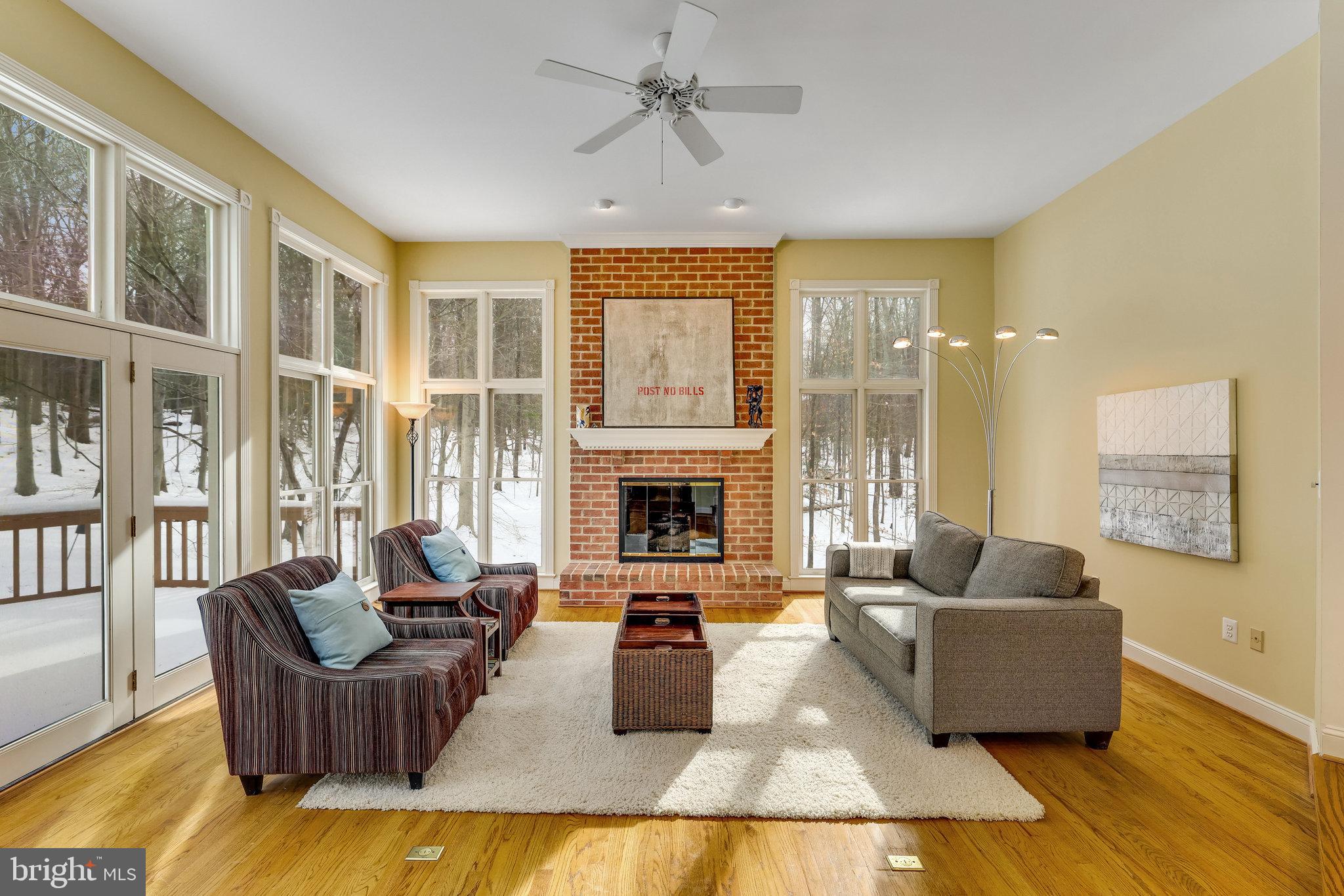 RIVERBEND KNOLLS - Residential