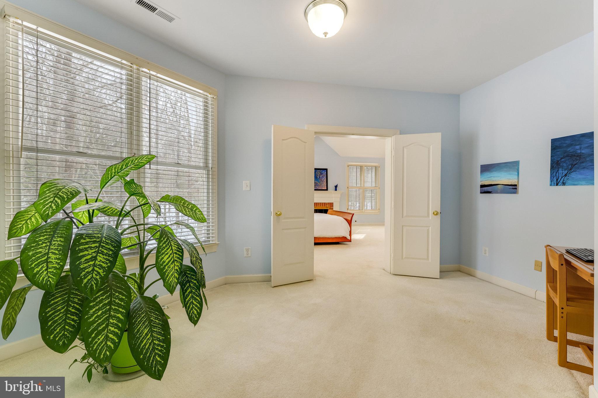 RIVERBEND KNOLLS - Residential