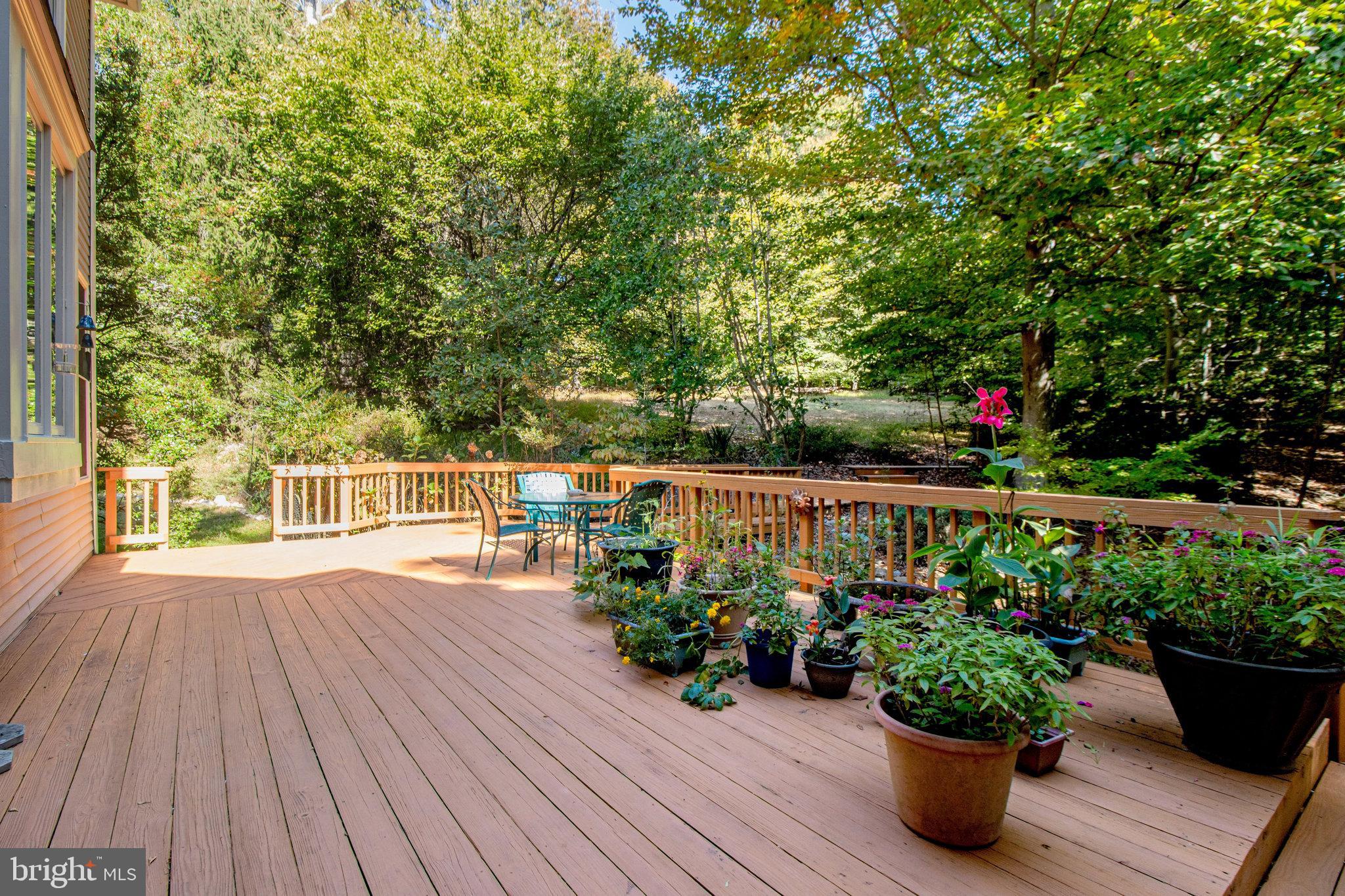 RIVERBEND KNOLLS - Residential