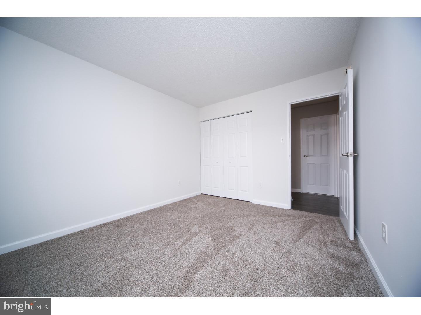 PLYMOUTH HILLS - Residential Lease