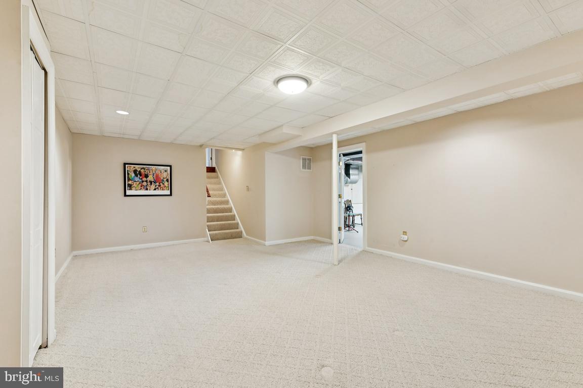 CLARKES LANDING - Residential