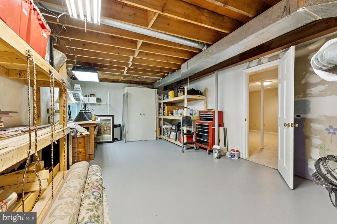 CLARKES LANDING - Residential