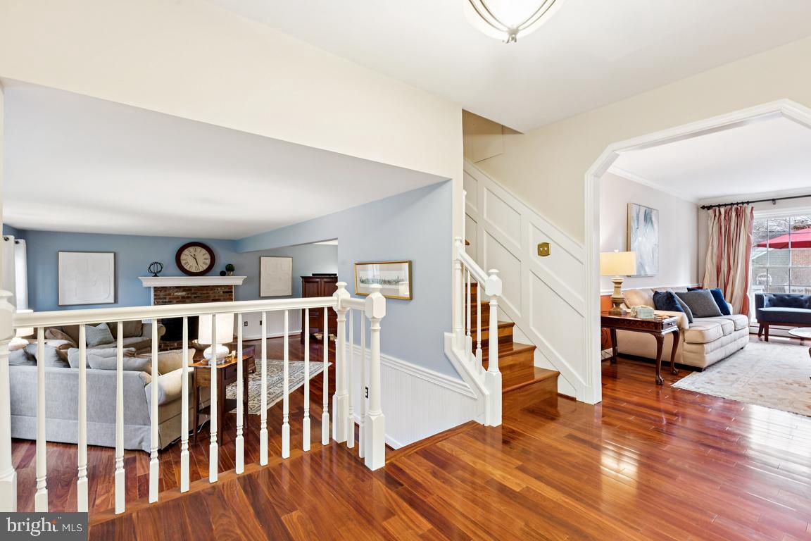 CLARKES LANDING - Residential