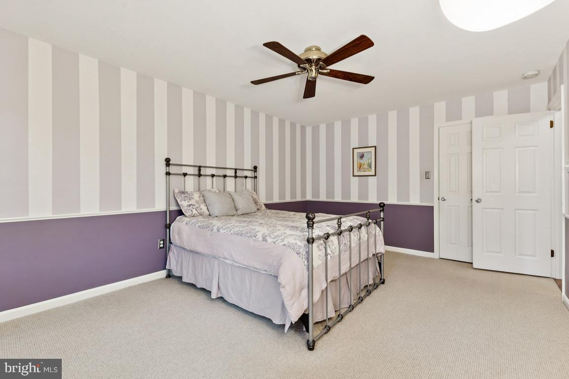 CLARKES LANDING - Residential