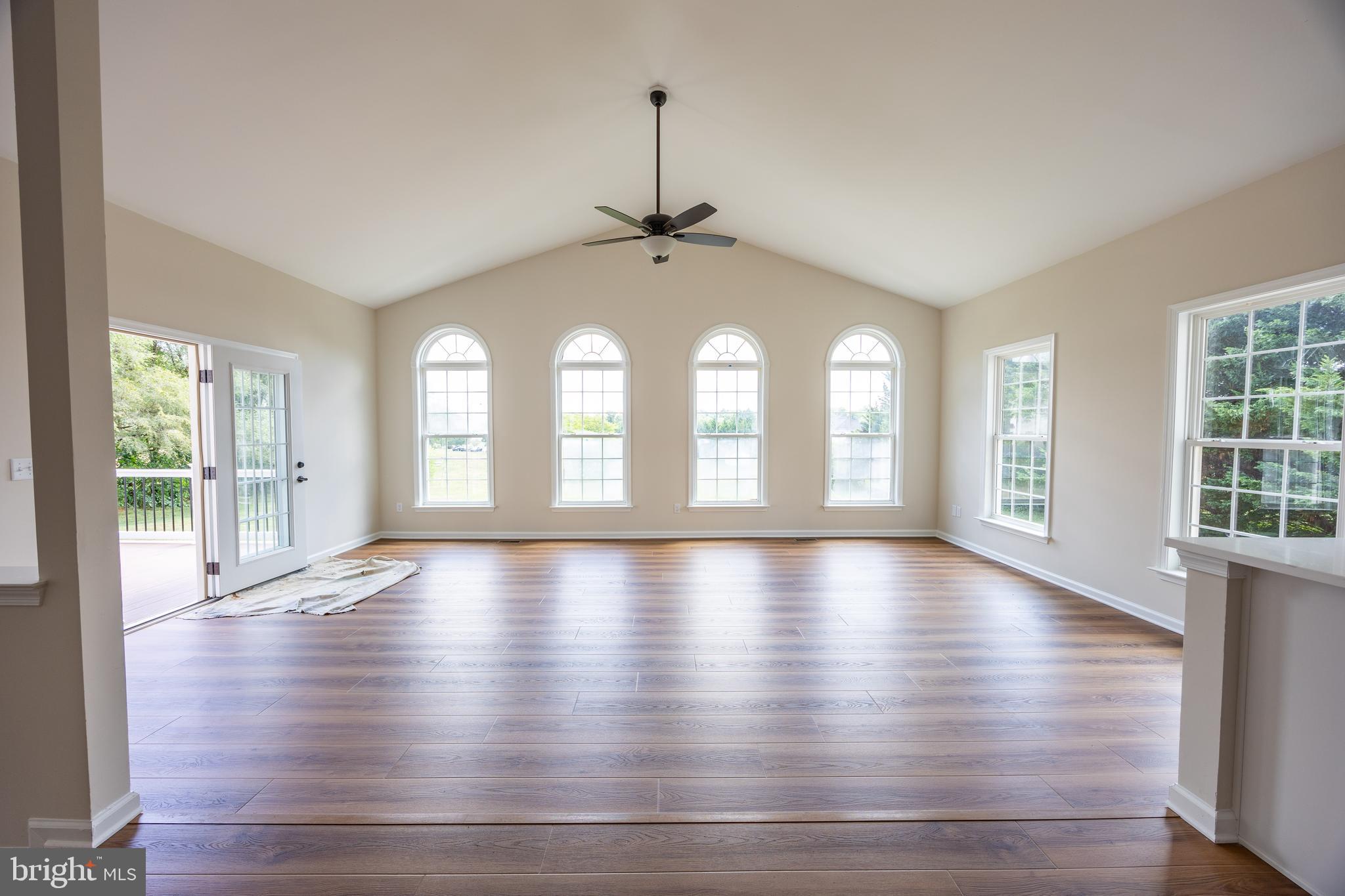 HARLAN RUN - Residential