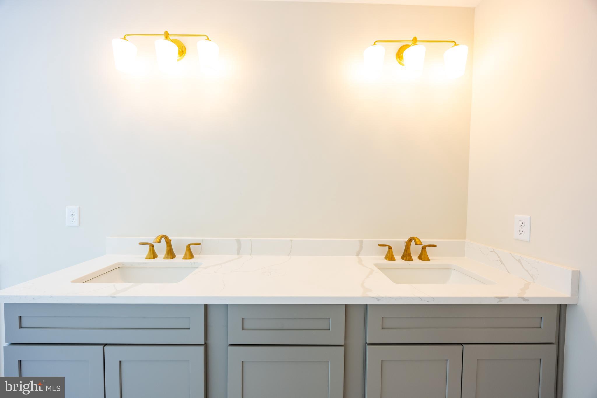 HARLAN RUN - Residential