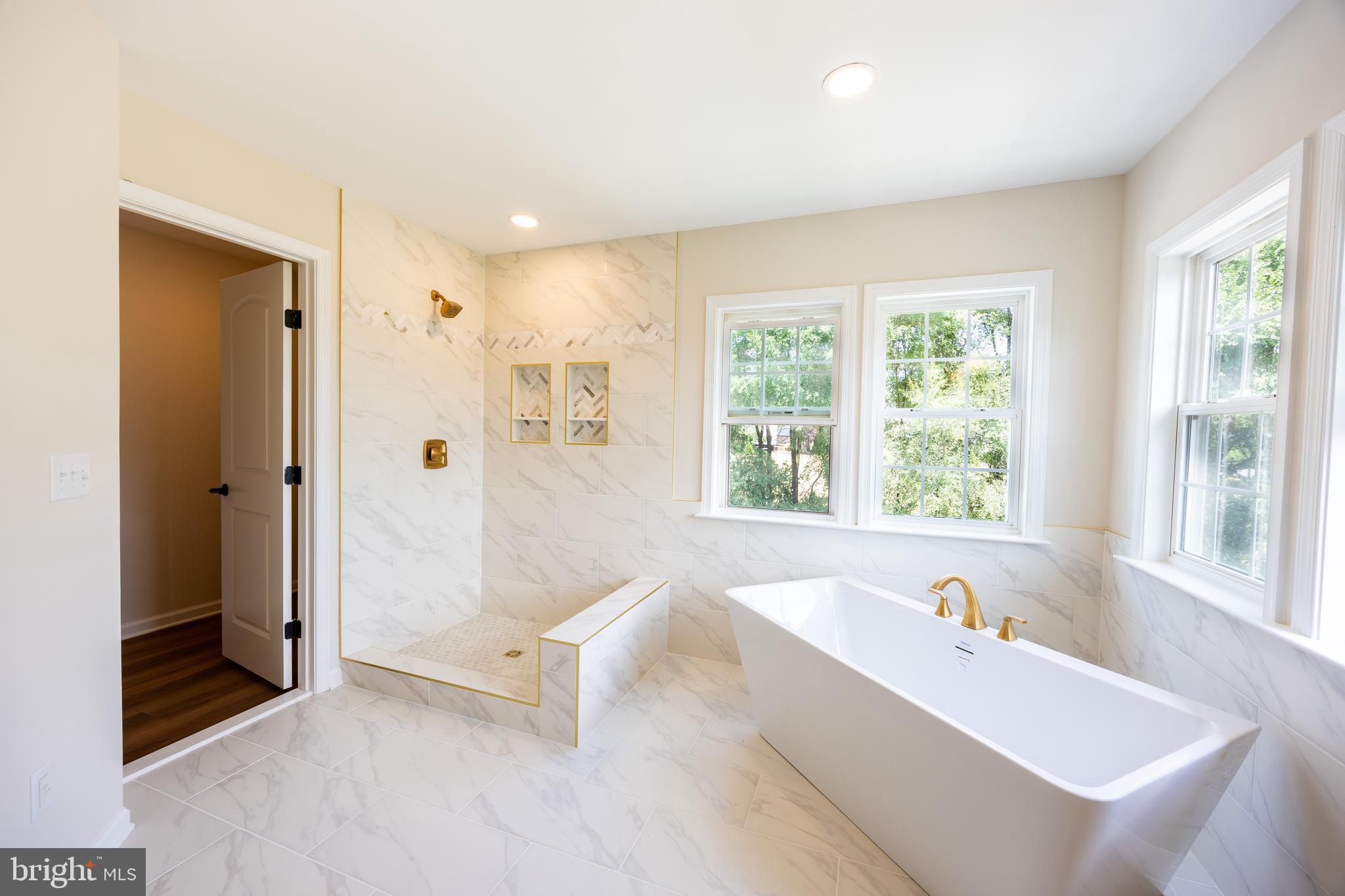 HARLAN RUN - Residential