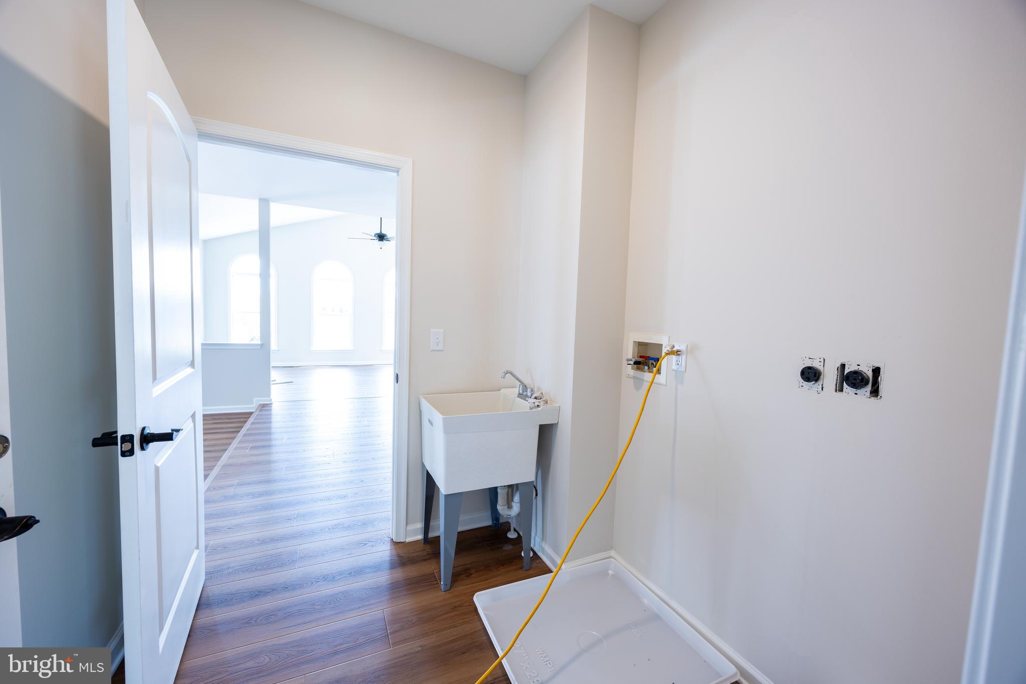 HARLAN RUN - Residential