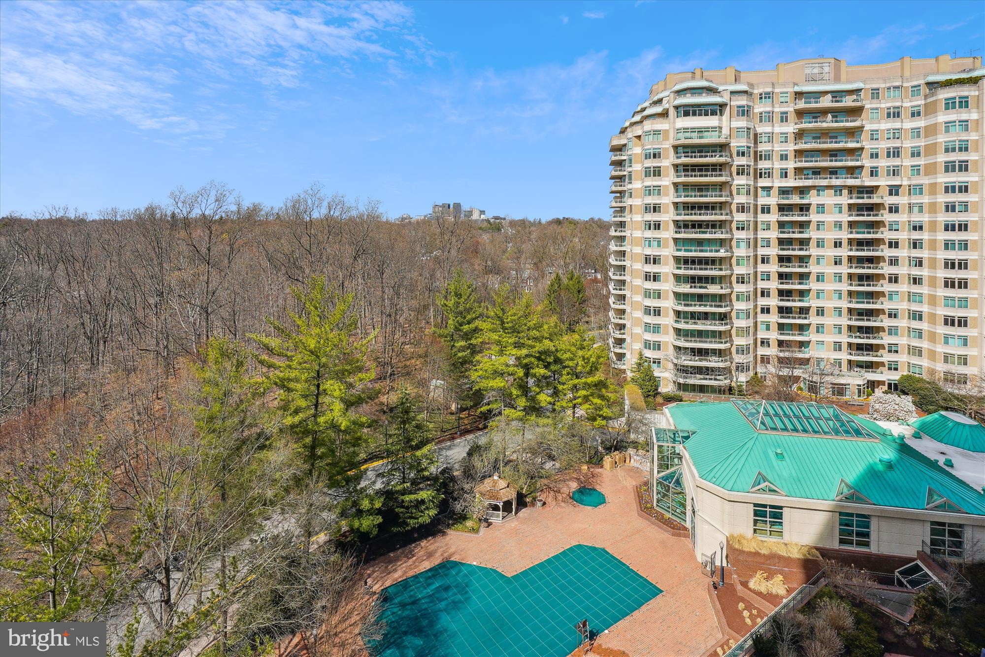 SOMERSET HOUSE 2 - Residential