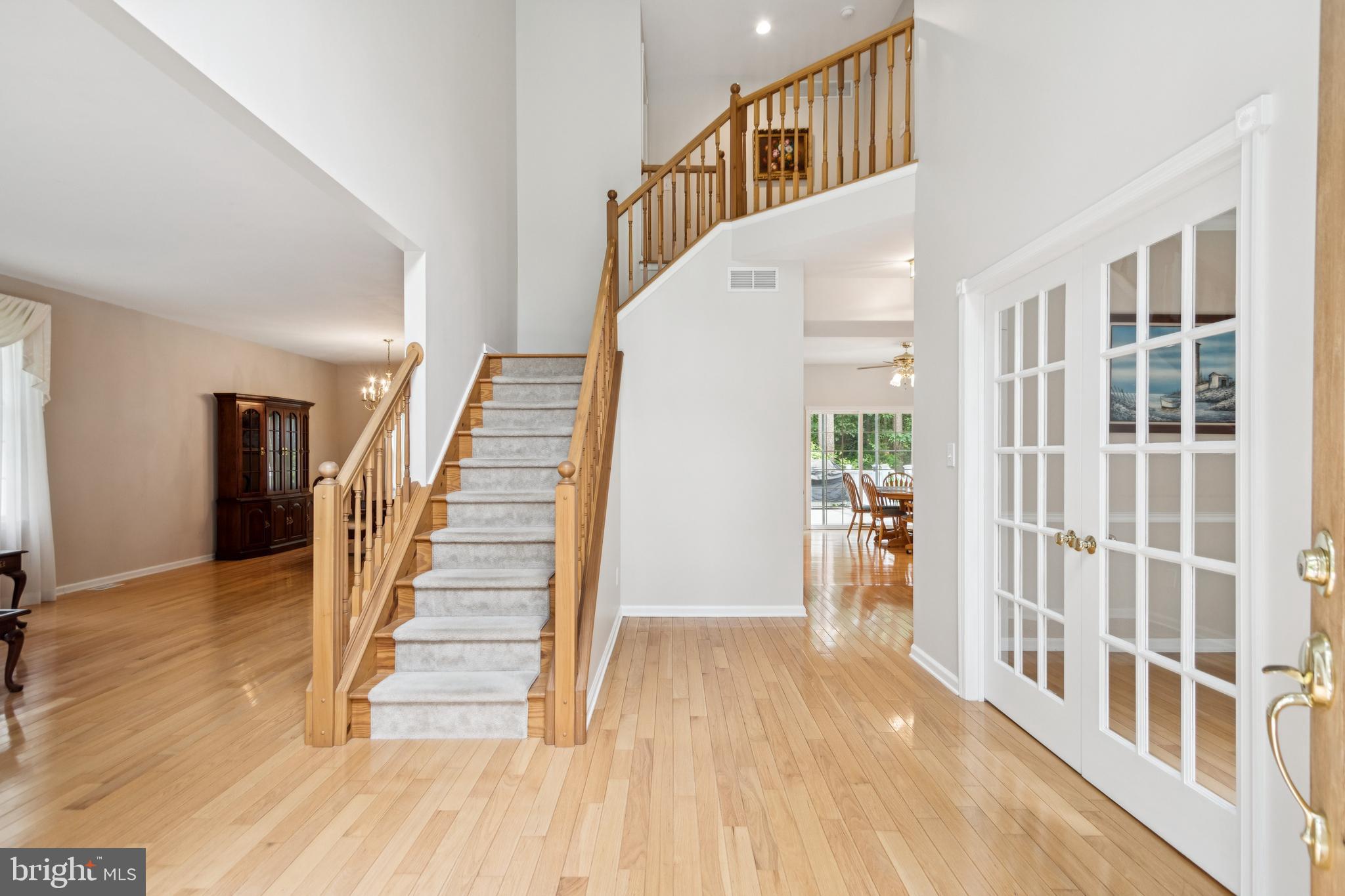 2 TEABERRY COURT