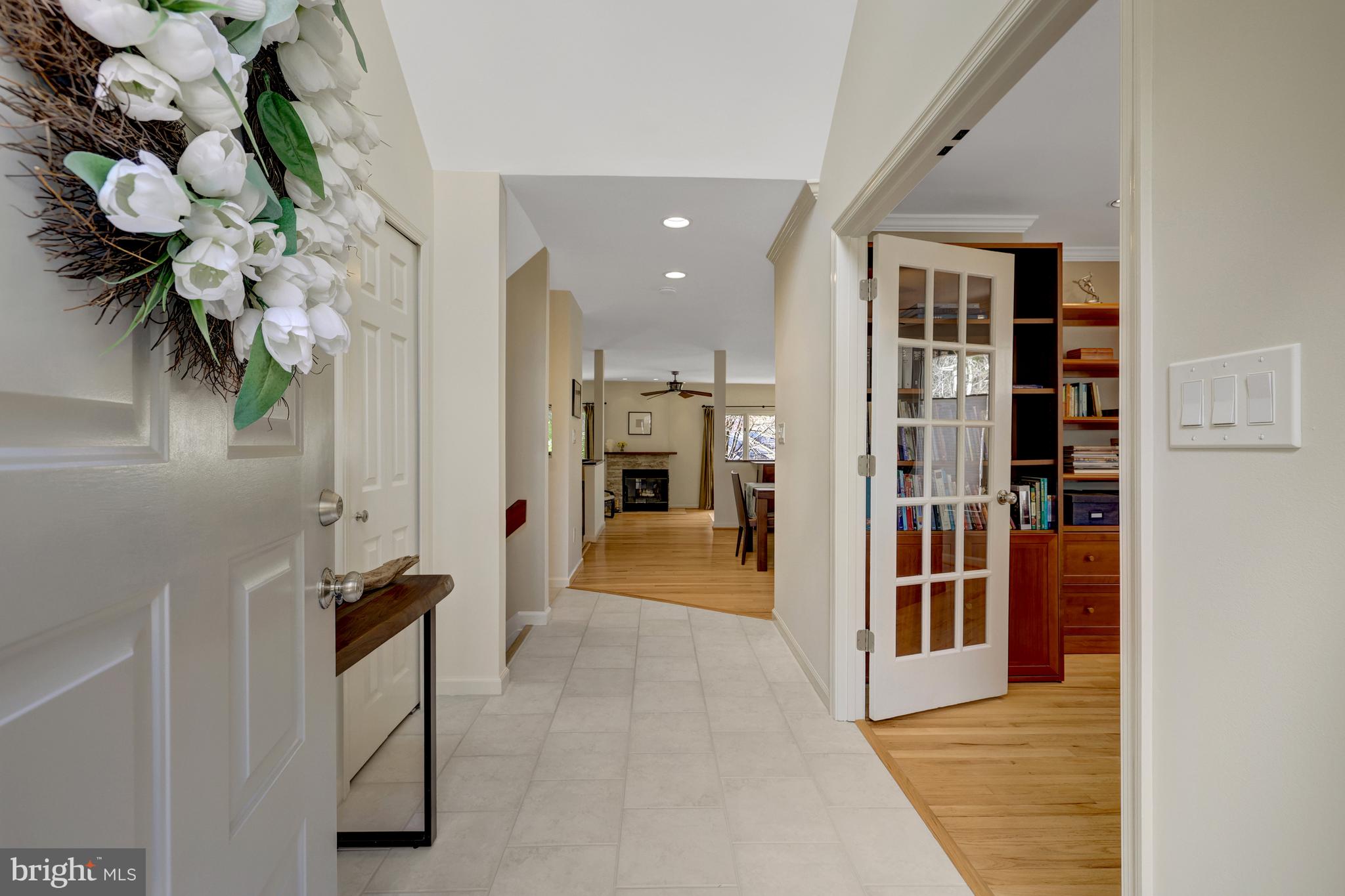 11122 LAKESPRAY WAY