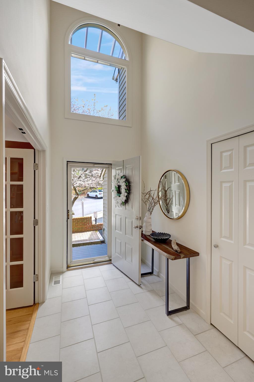 11122 LAKESPRAY WAY