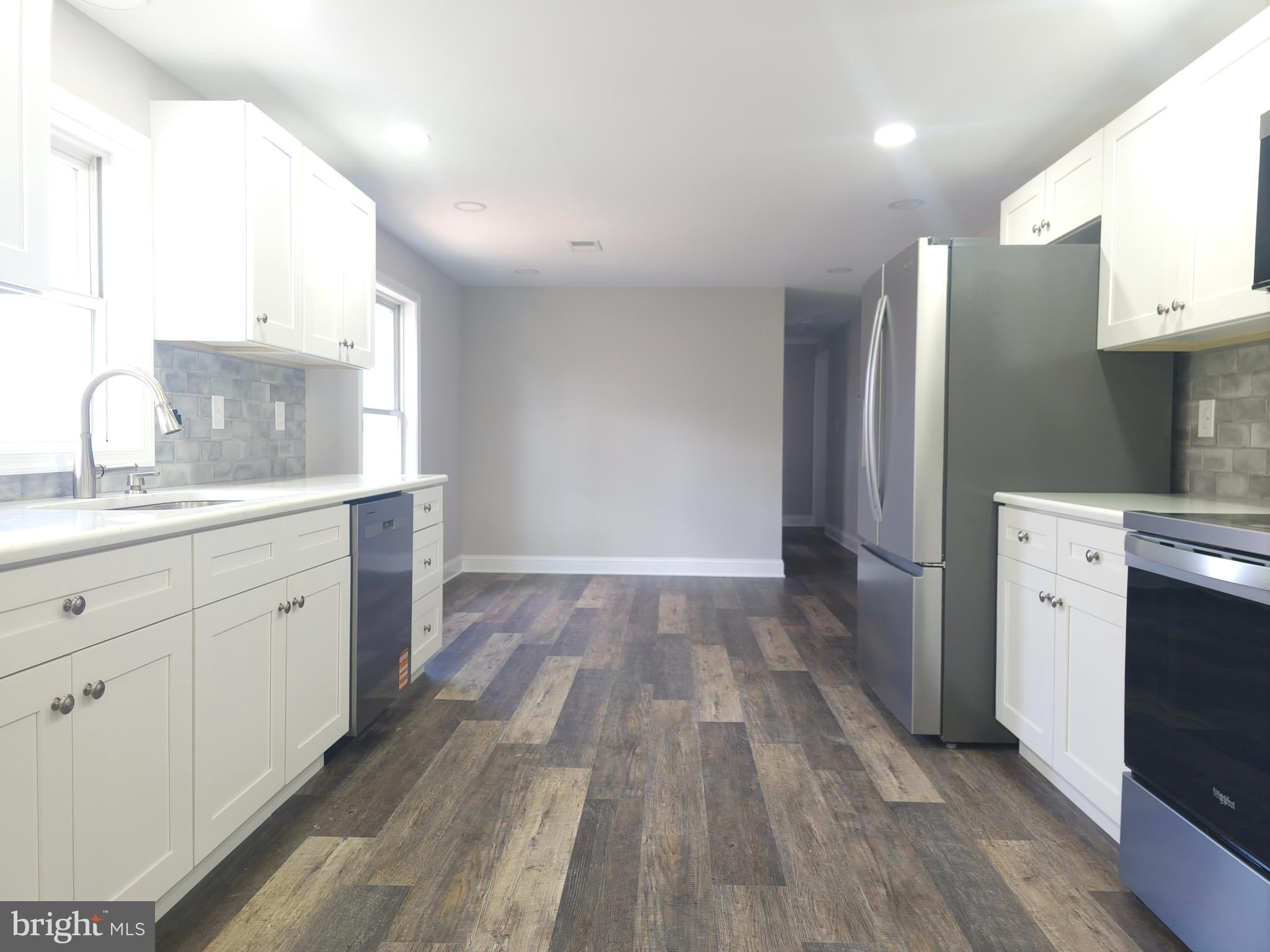 HILLTOP ACRES - Residential