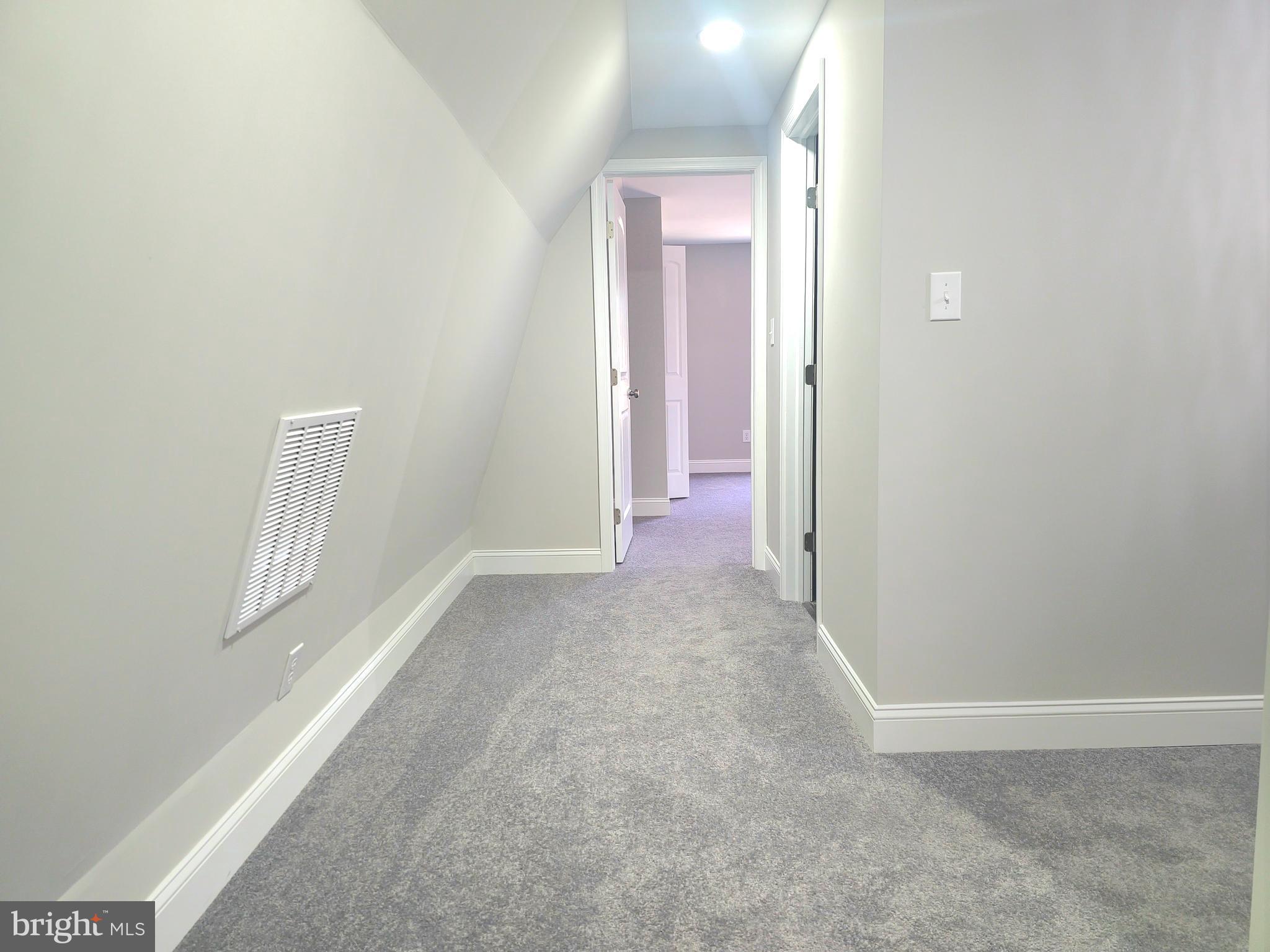 HILLTOP ACRES - Residential