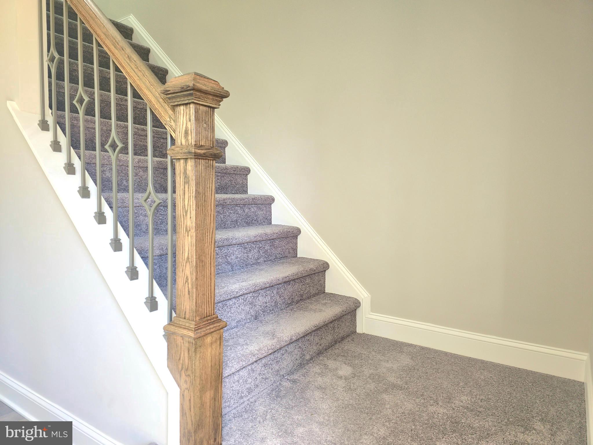 HILLTOP ACRES - Residential