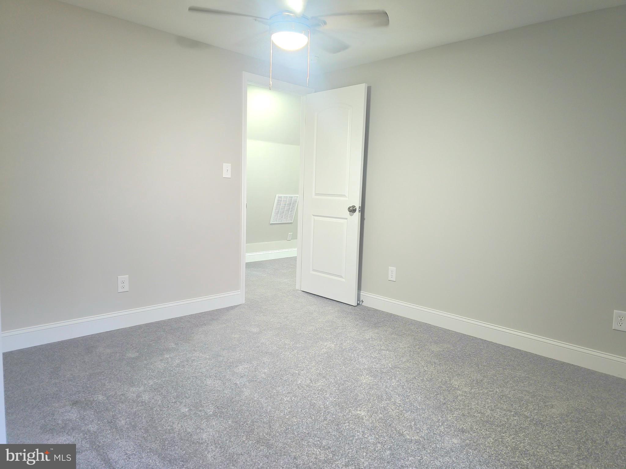 HILLTOP ACRES - Residential